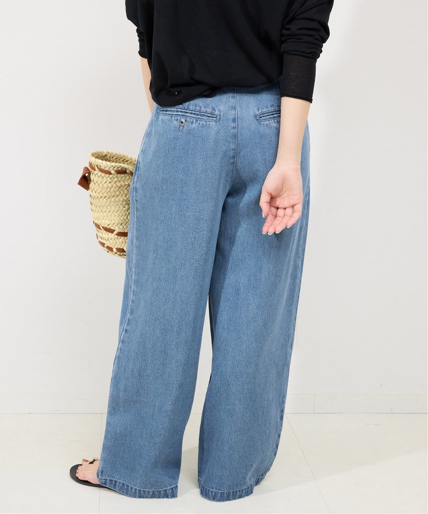 パンツ SLOBE IENA LEDENIM TUCK TROUSER 38 WEB限定/追加4予約》LEDENIM TUCK TROUSER（デニムパンツ