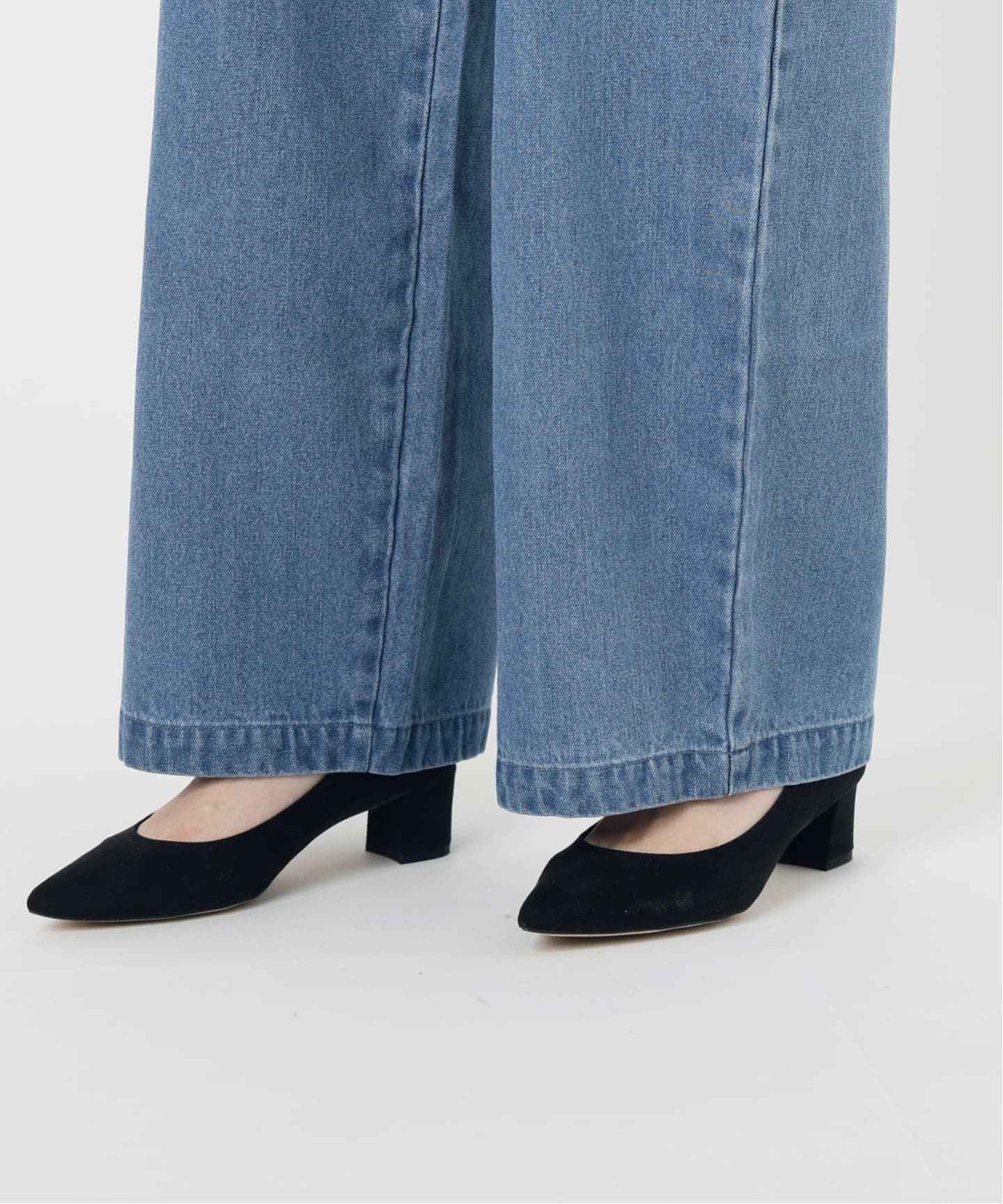 パンツ SLOBE IENA LEDENIM TUCK TROUSER 34 4サイズ展開/追加》LEDENIM TUCK TROUSERデニム（デニムパンツ