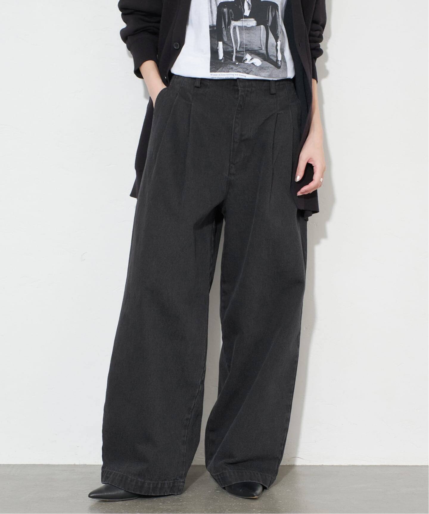 LEDENIM TUCK TROUSER 40 試着のみ スローブ イエナ SLOBE IENA 《WEB限定/追加4予約》LEDENIM TUCK