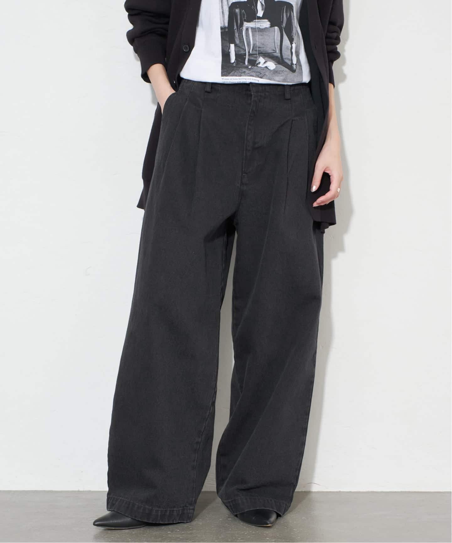 4サイズ展開》LEDENIM BLUR TUCK TROUSERデニム（デニムパンツ