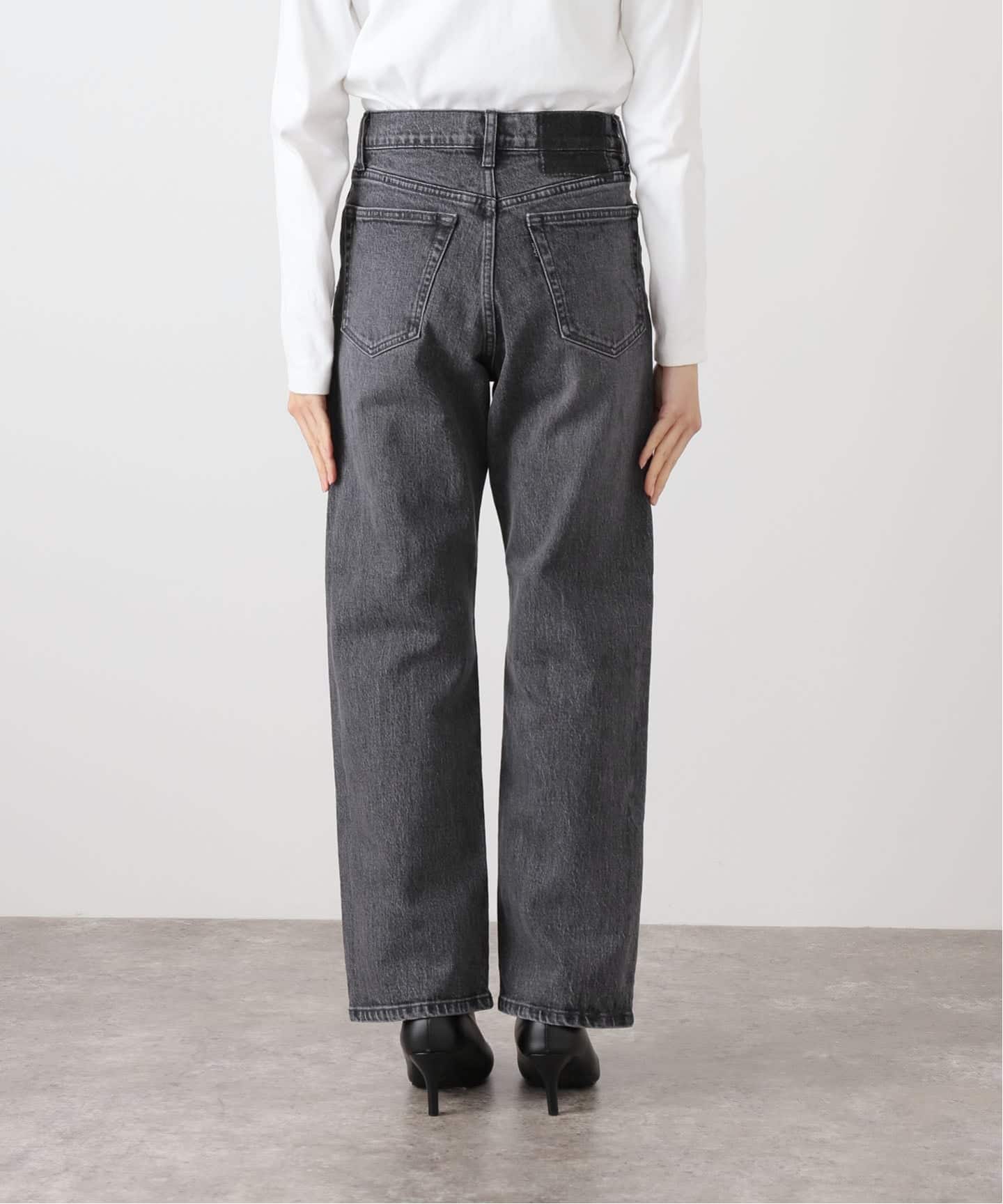 SLOBE IENA LE DENIM ストレートパンツ ブラック 38 SLOBE IENA（スローブイエナ）の「LE DENIM ストレートパンツ