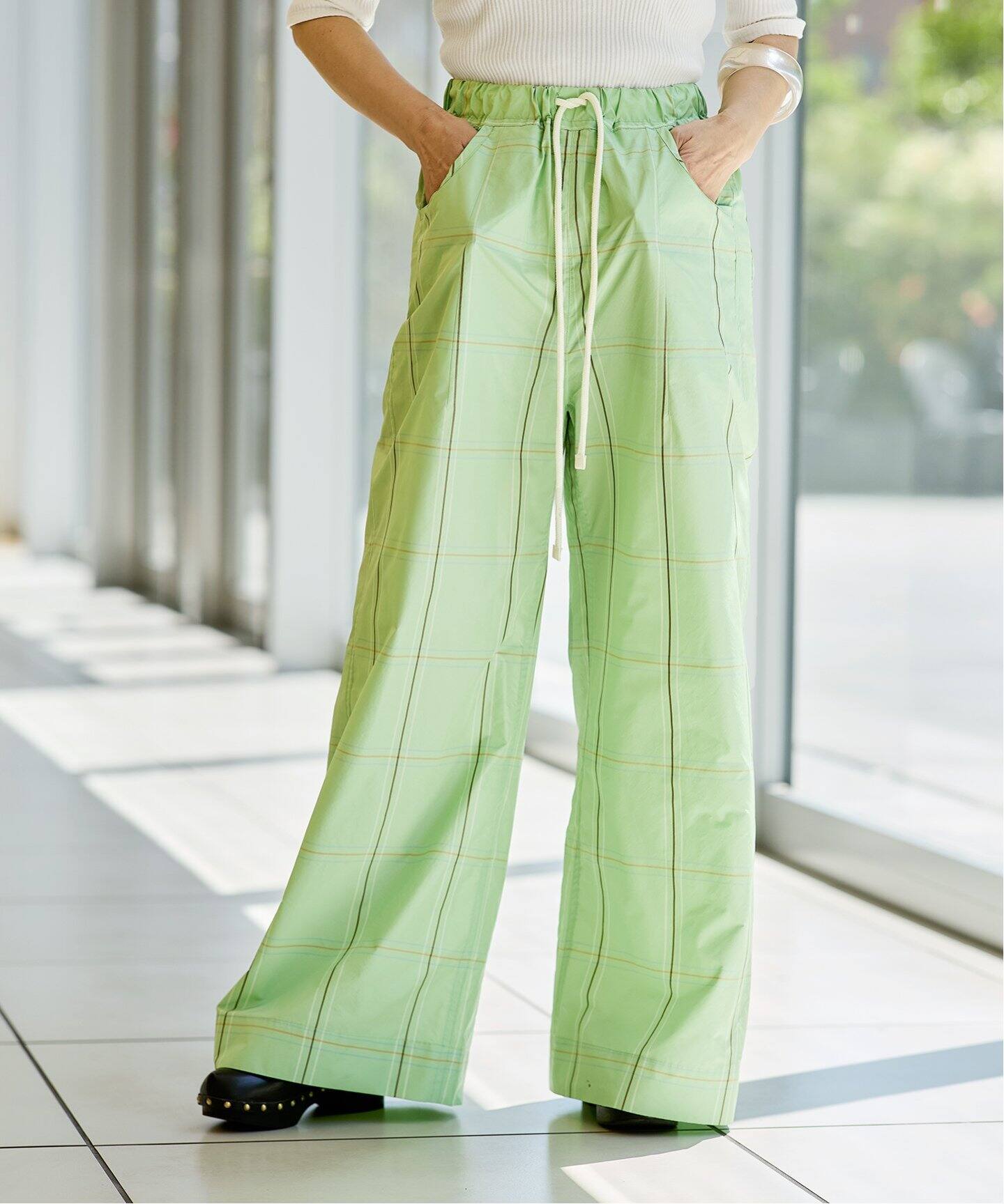 IENA LA BOUCLE ライトタフタチェックイージーワイドパンツ（その他  