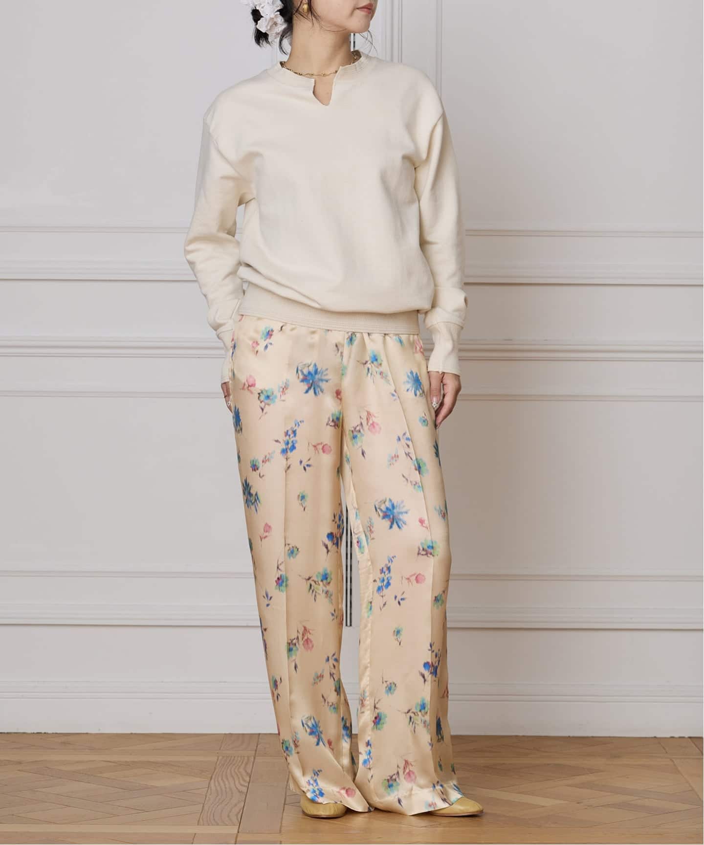 IENA LA BOUCLE ボタニカルプリントイージーパンツ（その他パンツ