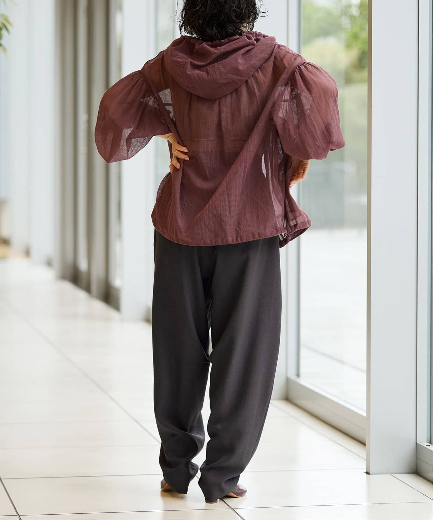 IENA LA BOUCLE カーブボリュームパンツ（スラックス）｜IENA