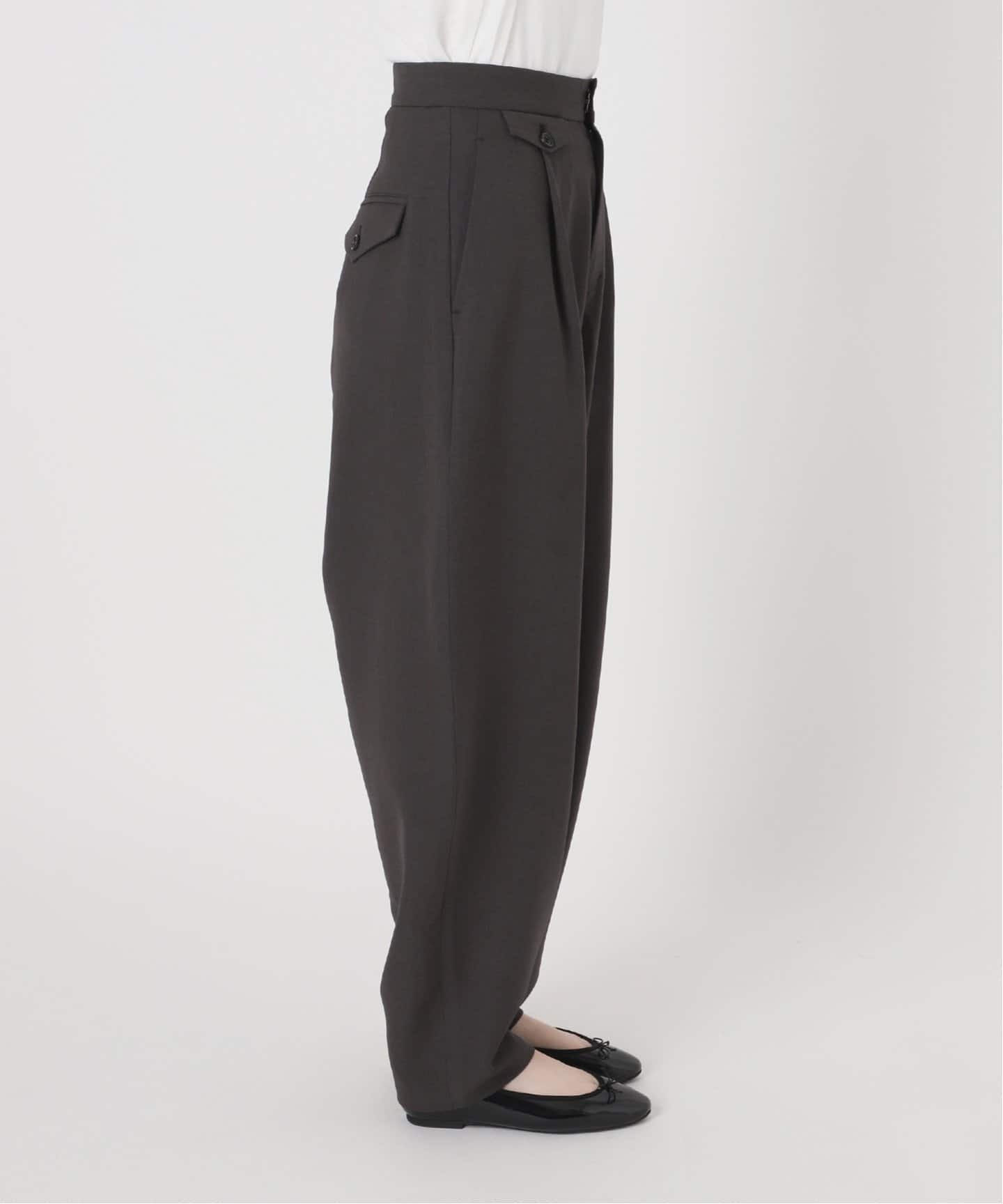 IENA LA BOUCLE カーブボリュームパンツ（スラックス）｜IENA