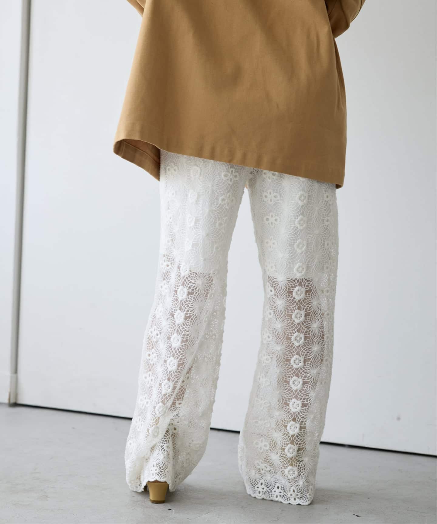 IENA LA BOUCLE フラワーレースパンツ（その他パンツ）｜IENA