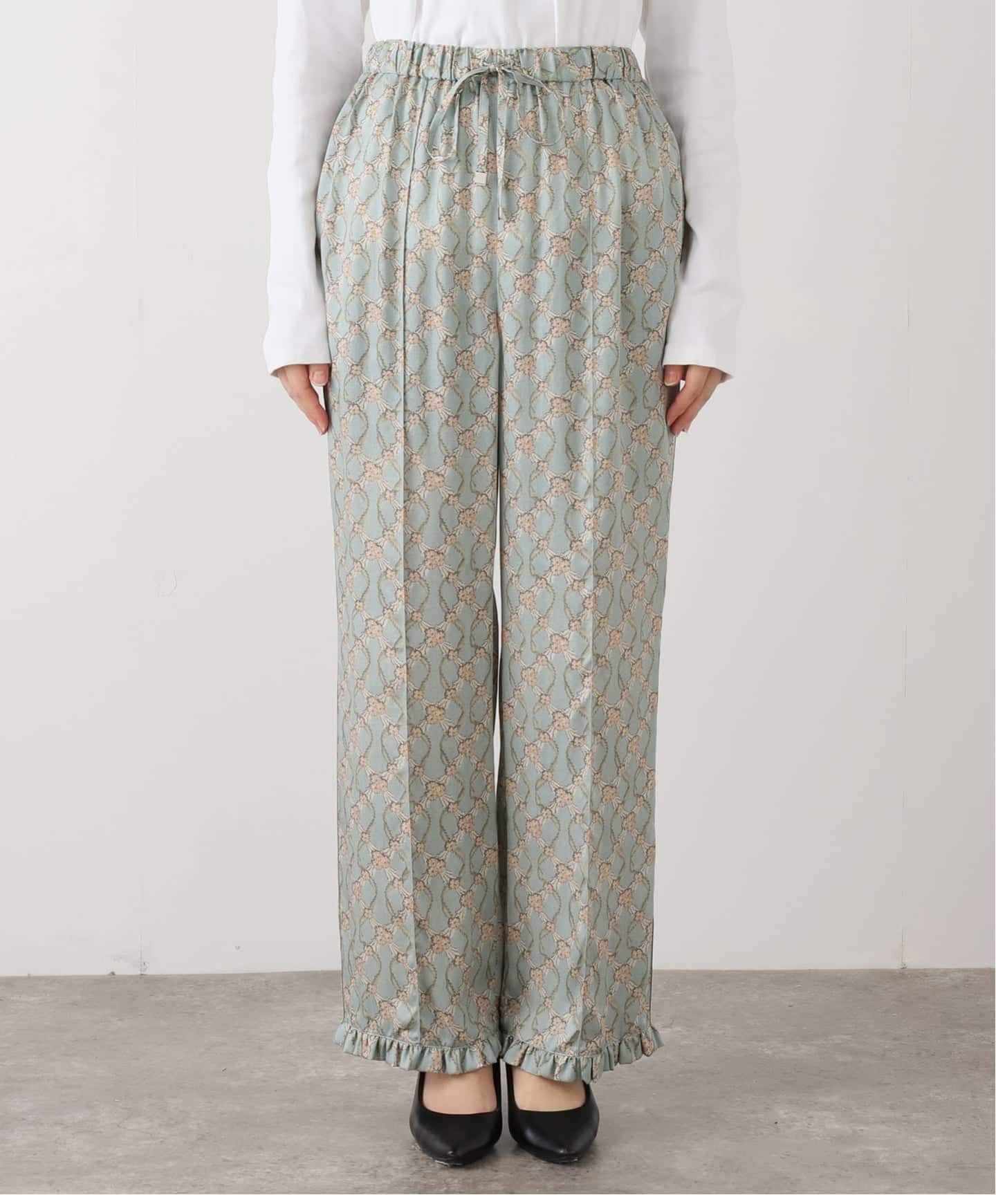 オーナメントフラワープリントパンツ（その他パンツ）｜IENA（イエナ