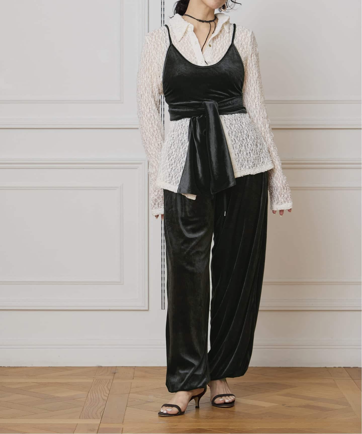 IENA LA BOUCLE トリアセベロアイージーパンツ（その他パンツ）｜IENA