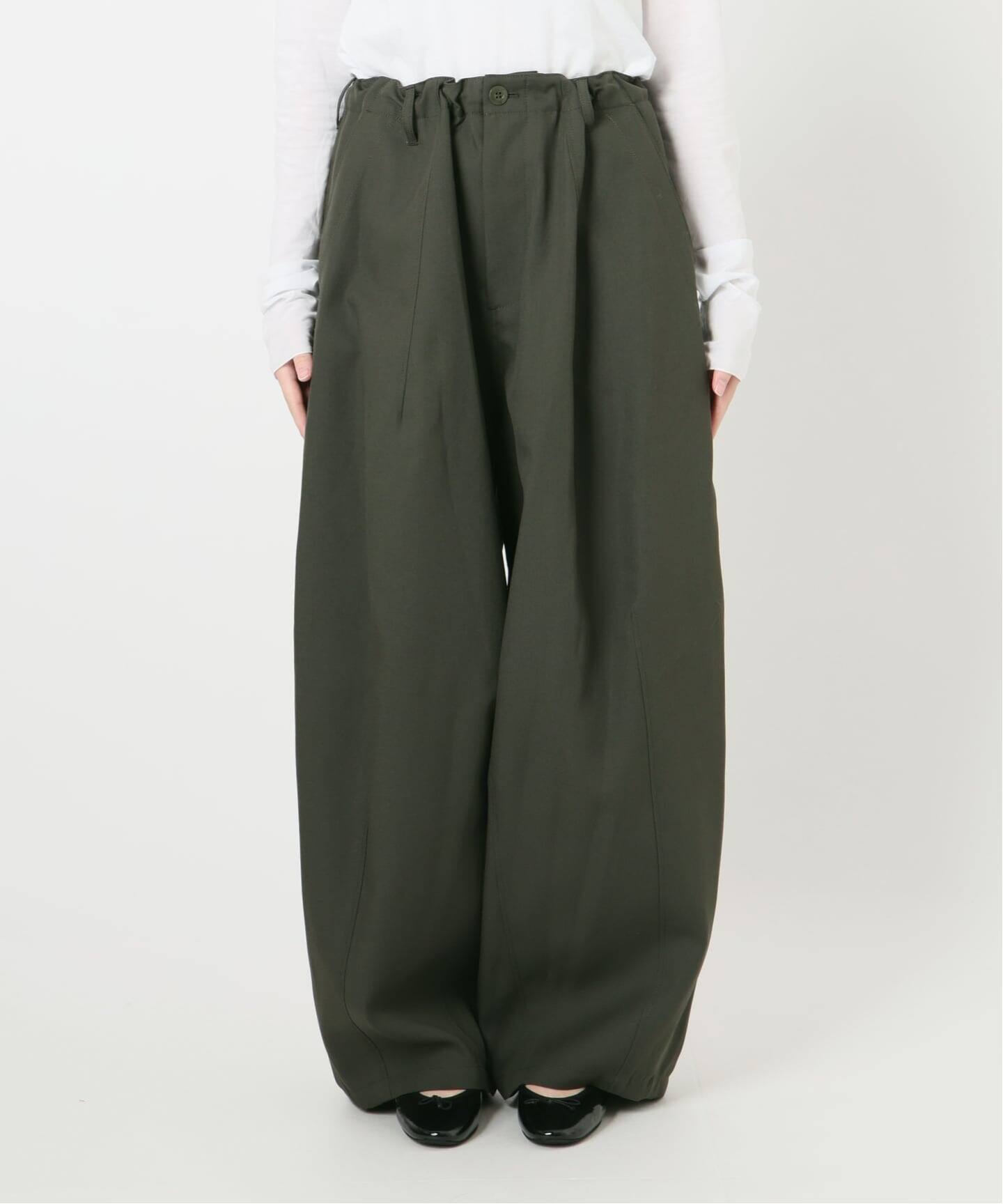 IENA LA BOUCLE ブライトギャバイージーバルーンパンツ（その他パンツ