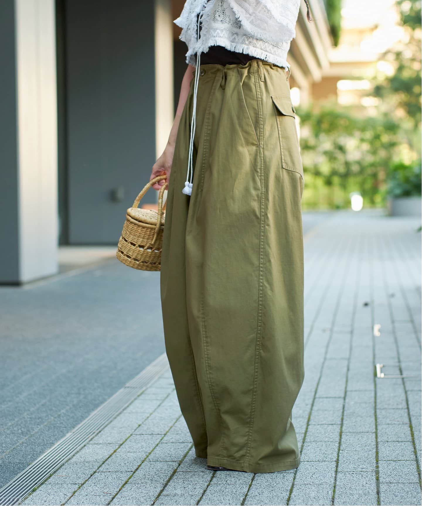 IENA LA BOUCLE スラブバックサテンパンツ2（その他パンツ）｜IENA