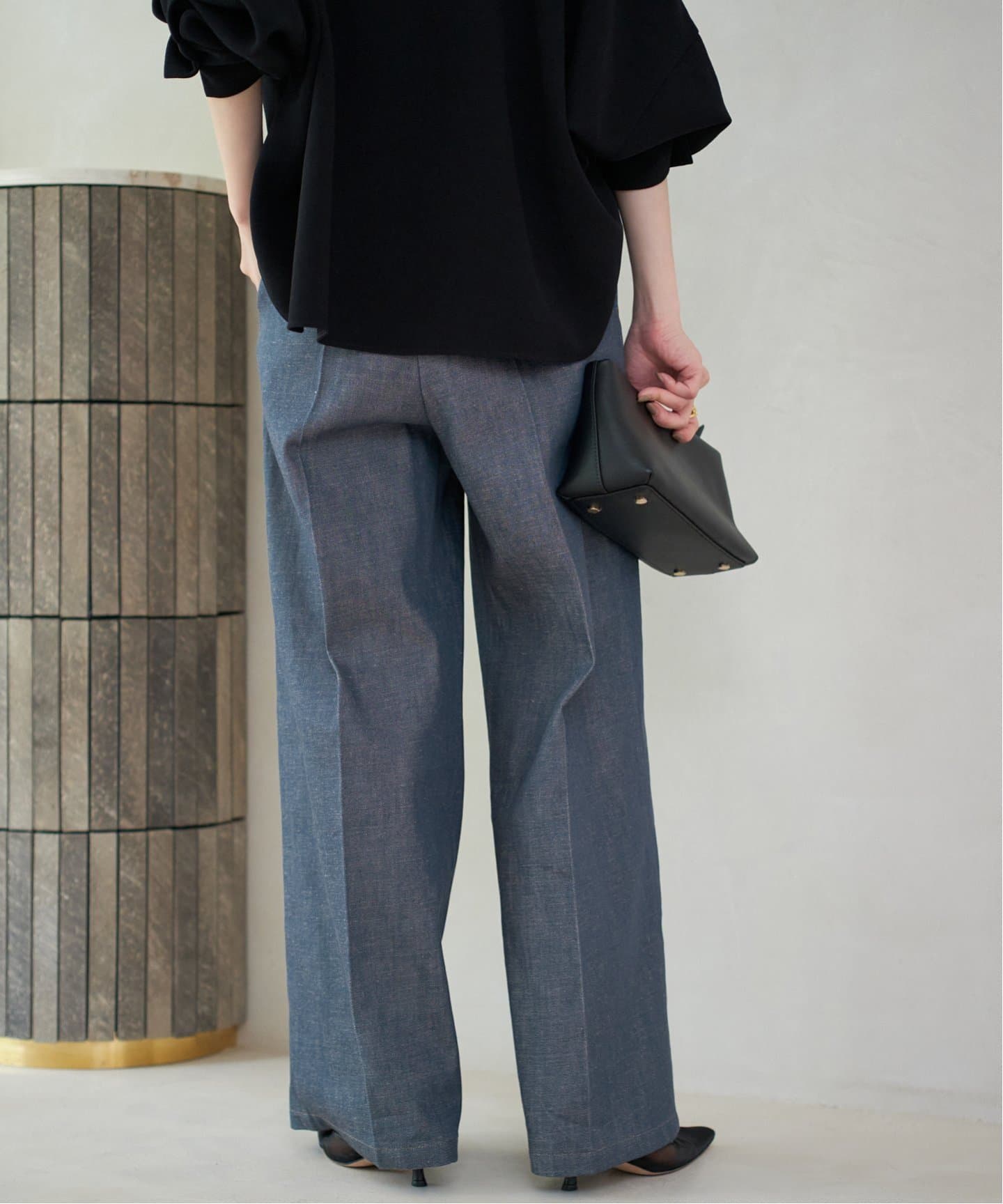 Rigid denim like スラックス（スラックス）｜Plage（プラージュ）の