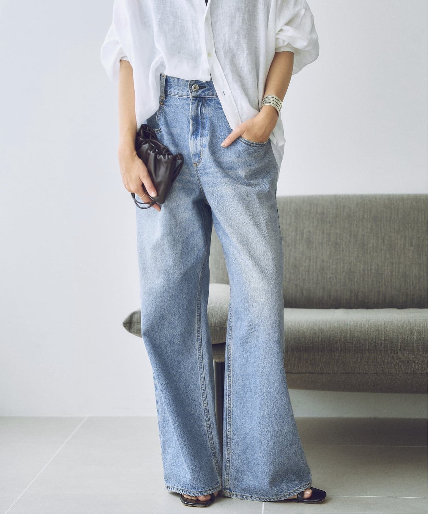 新品タグ付きPlage R’IAM WIDE デニム 34 ※裾補正あり plage（プラージュ）の「《追加》【R'IAM】WIDE デニム（デニム