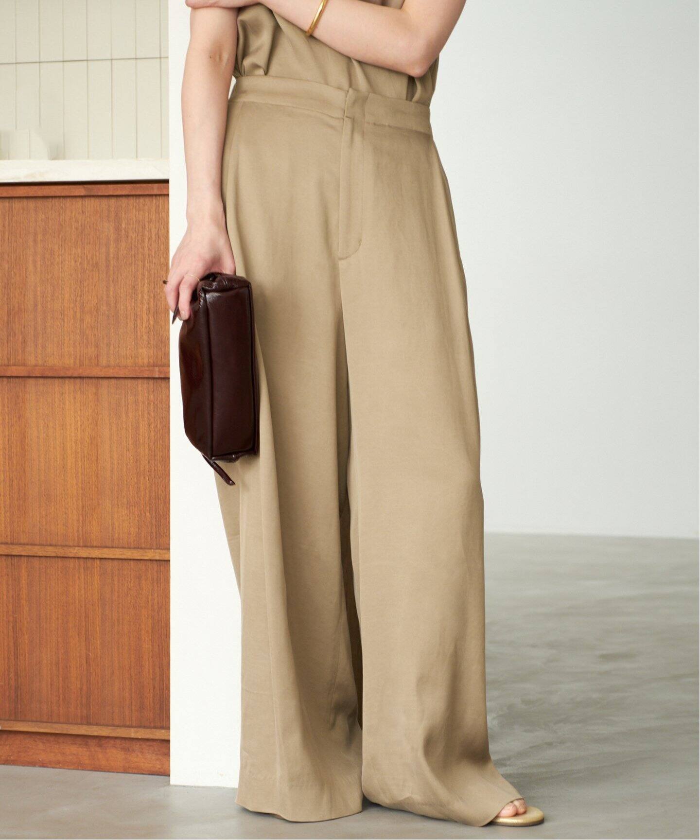 plage fibril linen 混フレアパンツ