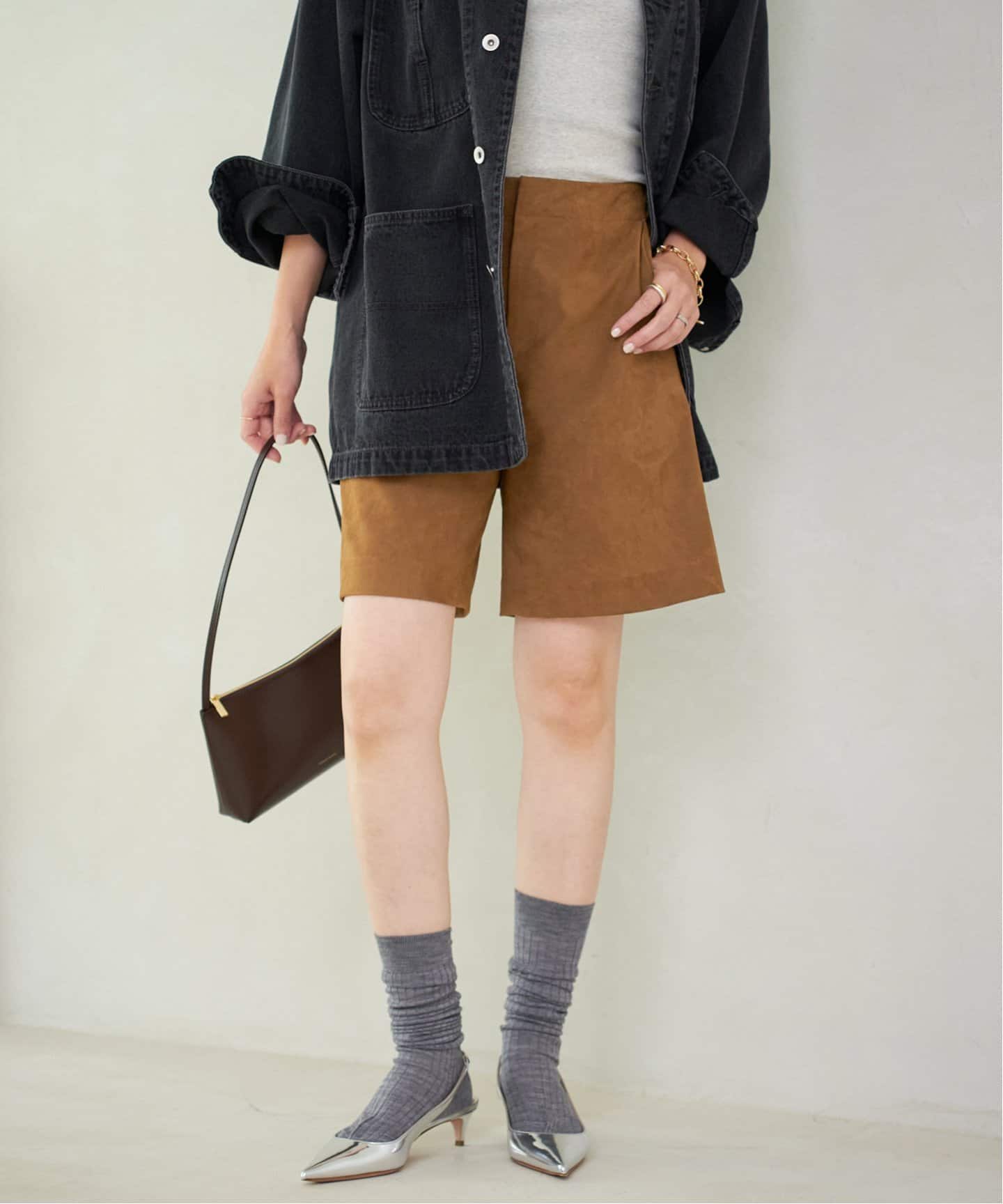 【plage】完売新品未使用／SOFT WOOL ショートパンツ／36 人気新品 SOFT WOOL ショートパンツ（ショート・ハーフパンツ