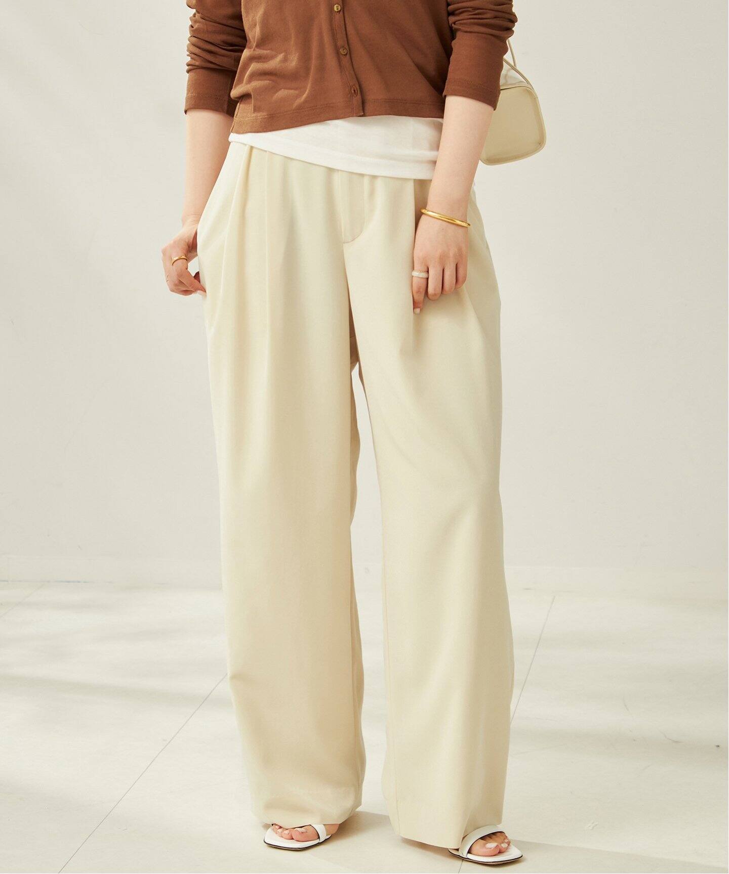 FLUID TUCK TROUSERS パンツ（スラックス）｜Plage（プラージュ）の 