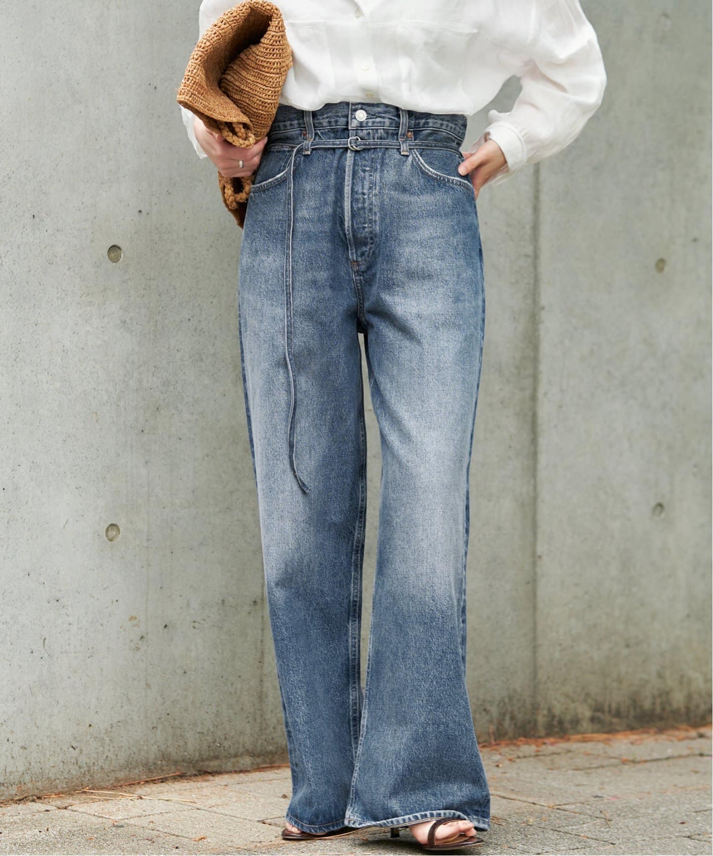 AGOLDE / エーゴールドイー EMMI JEAN IN INTUITION デニム