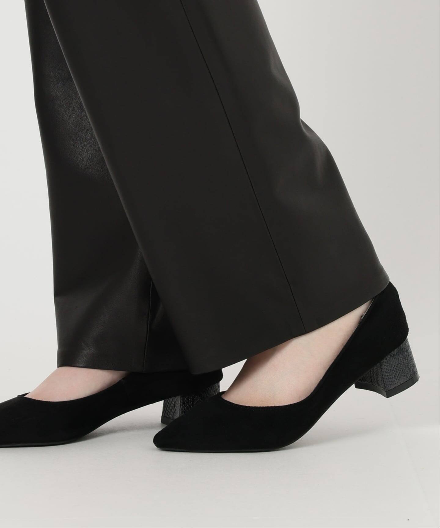 VERMEIL par iena 黒 エコレザートラックパンツ フェイクレザー VERMEIL par iena 黒 エコレザートラックパンツ フェイクレザー