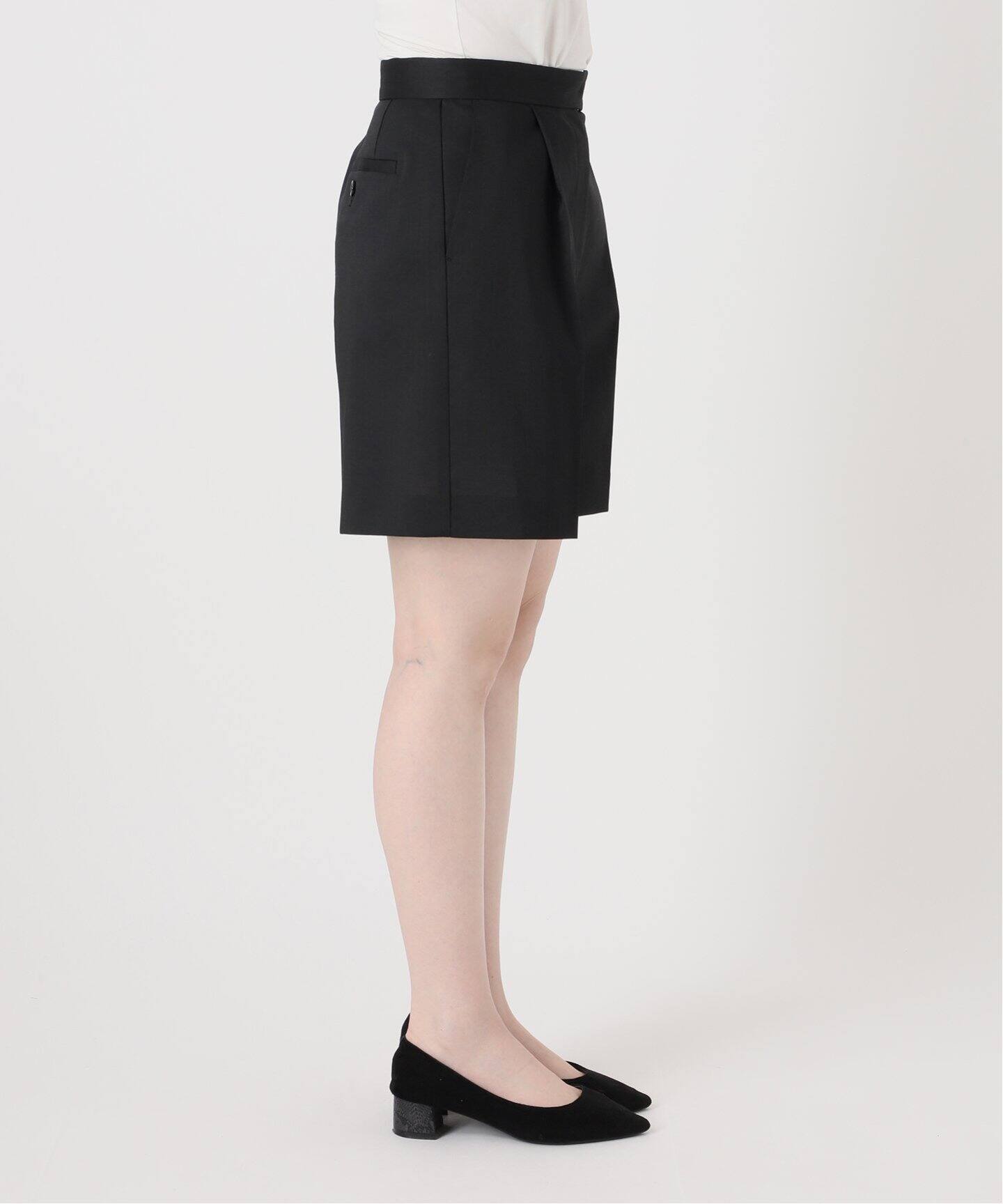 ラミーストレッチショートパンツ（ショート・ハーフパンツ）｜VERMEIL