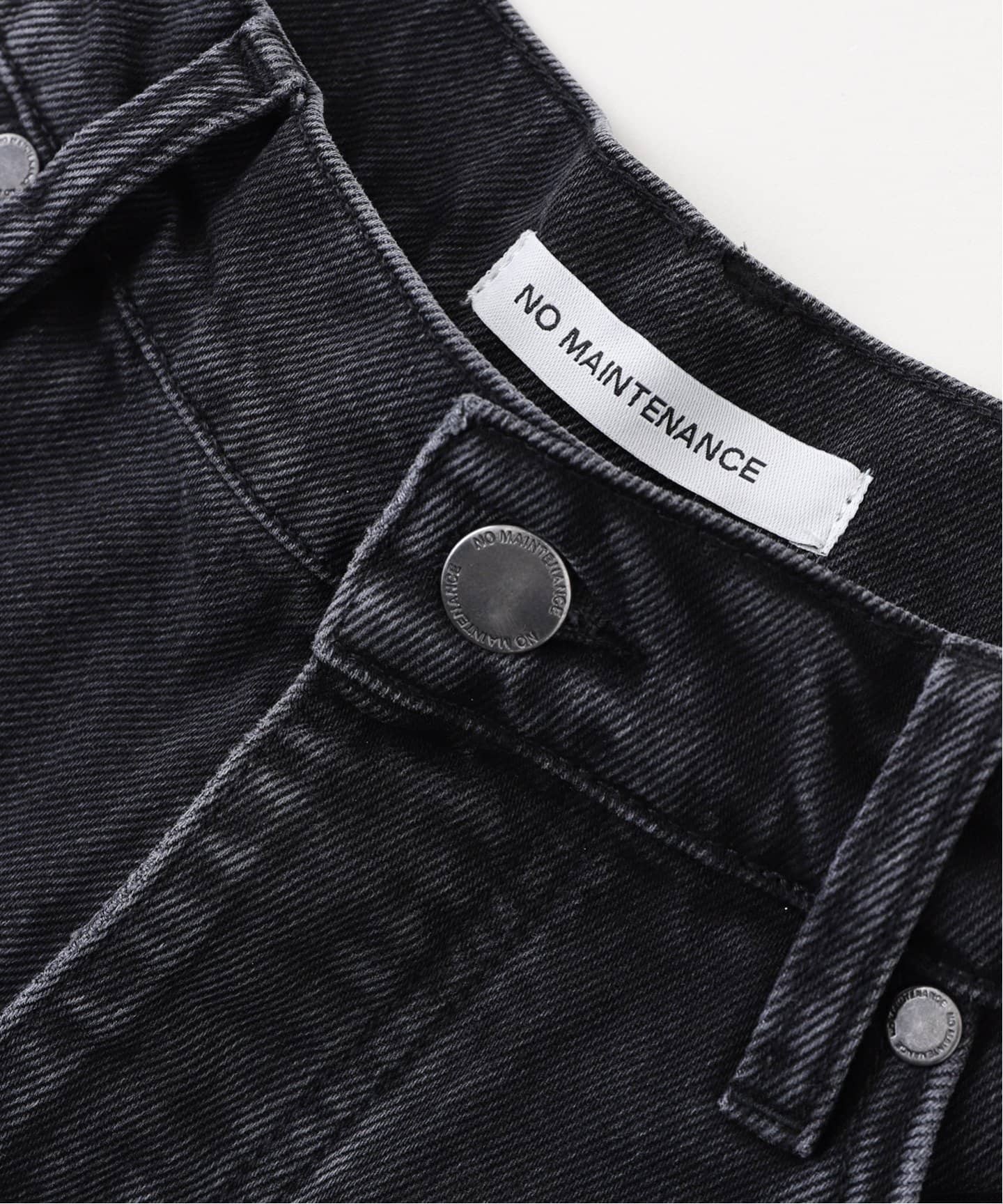 NO MAINTENANCE / ノーメンテナンス WASHED BLACK WIDE LEG DEN