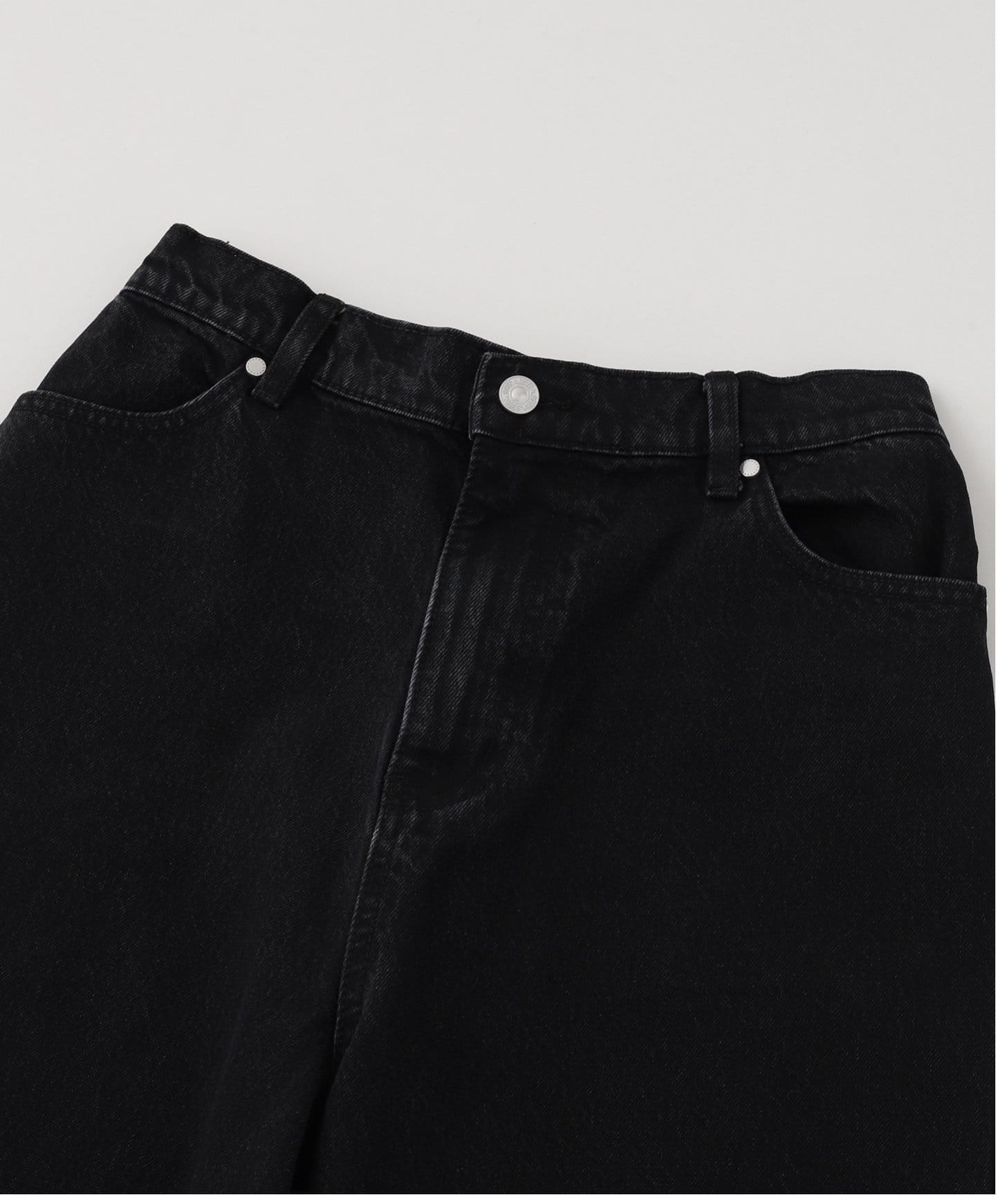 AFB / エーエフビー STUDDED WIDE SHORTS（ショート・ハーフパンツ