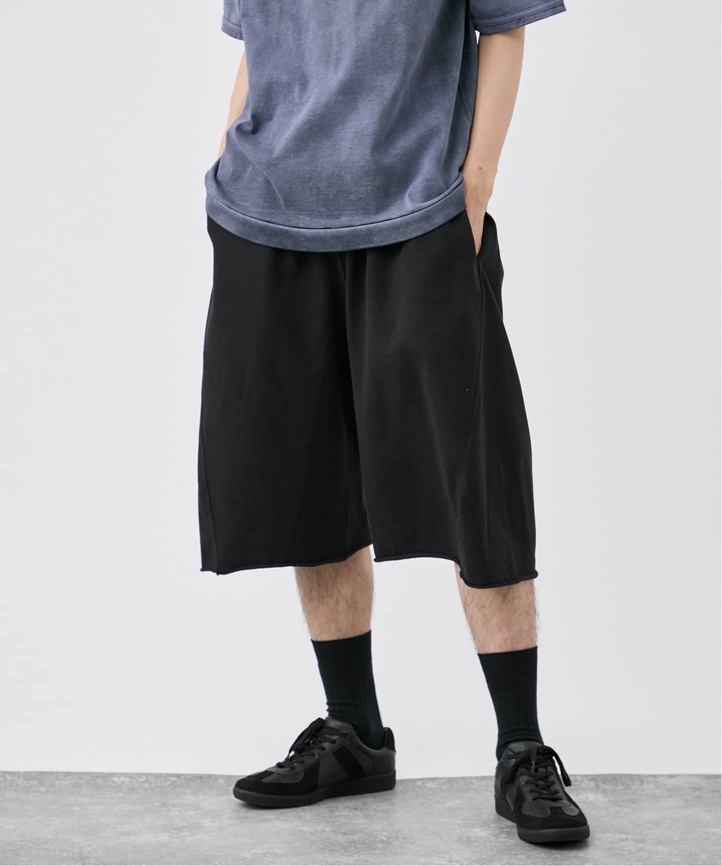 PWCU テクスチャーショートパンツ 黒 3D 天竺スウェット バギー