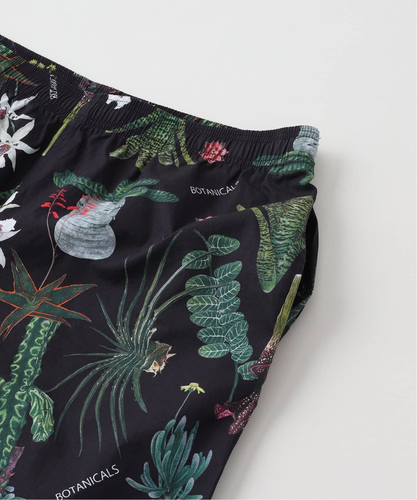 極美品 SANDRO サンドロ ハイウエスト ハーフパンツ ベージュ 36 ショートパンツ ハイウエスト パンツ[品番：ZI000008521
