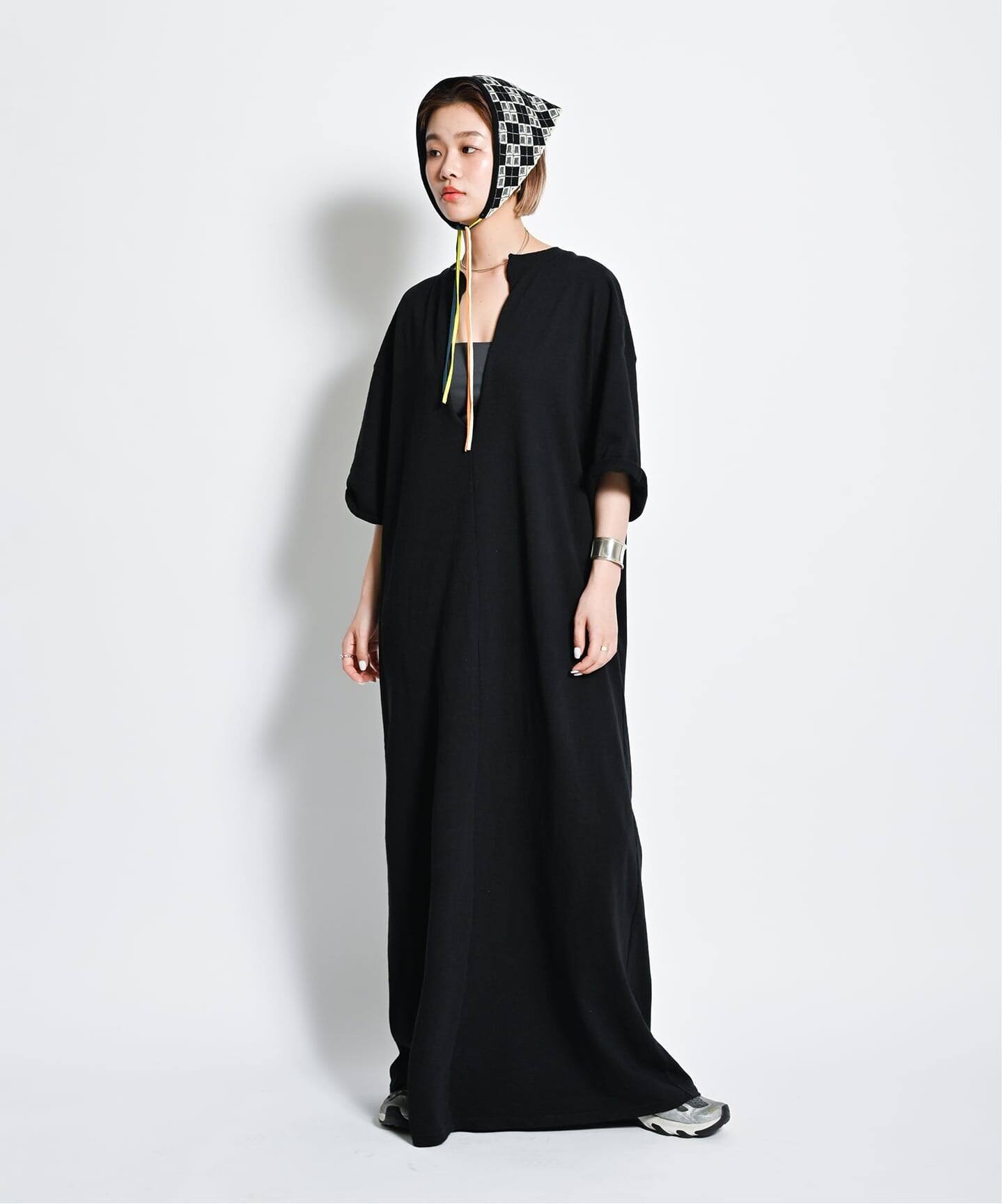 予約》KEY NECK COTTON DRESS：ワンピース（ワンピース