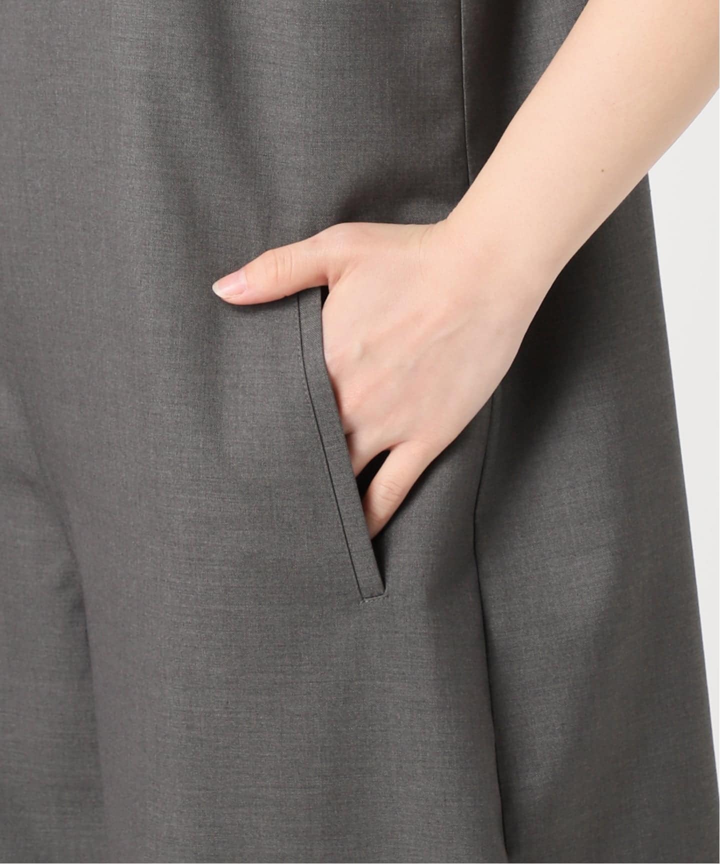 SQUARE NECK STRAIGHT ジャンプスーツ（つなぎ／オールインワン