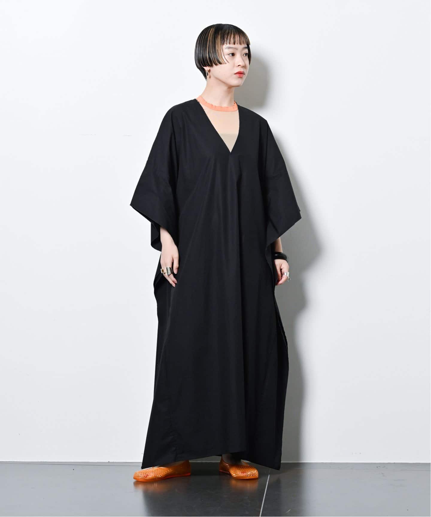 V NECK LONG CAPE DRESS：ワンピース（ワンピース）｜CITYSHOP