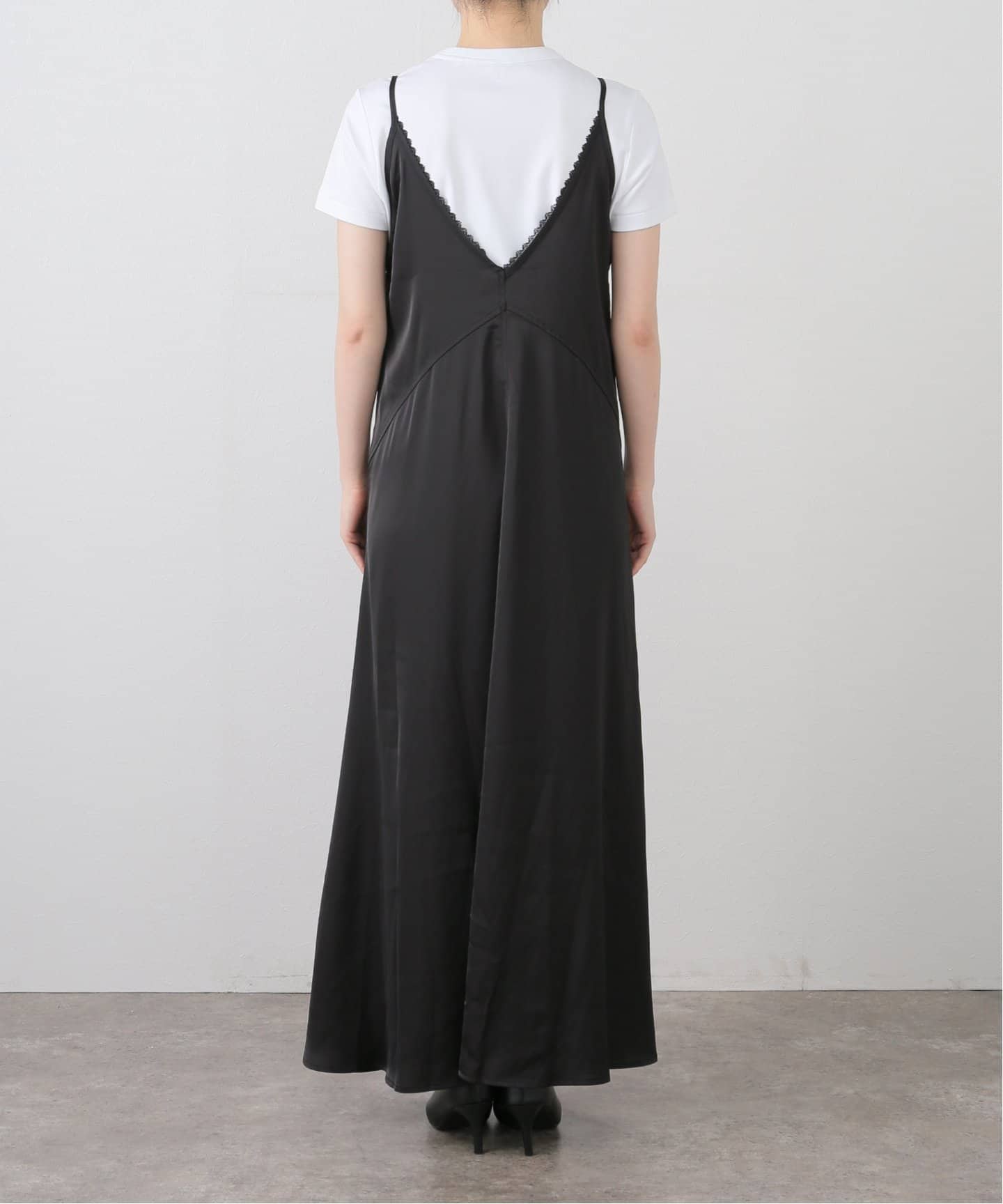 ●GREEN BUTTER●Silky U-Neck ワンピース(4color) GREEN BUTTER SILKY SAIDE POCKET DRESS：ワンピース