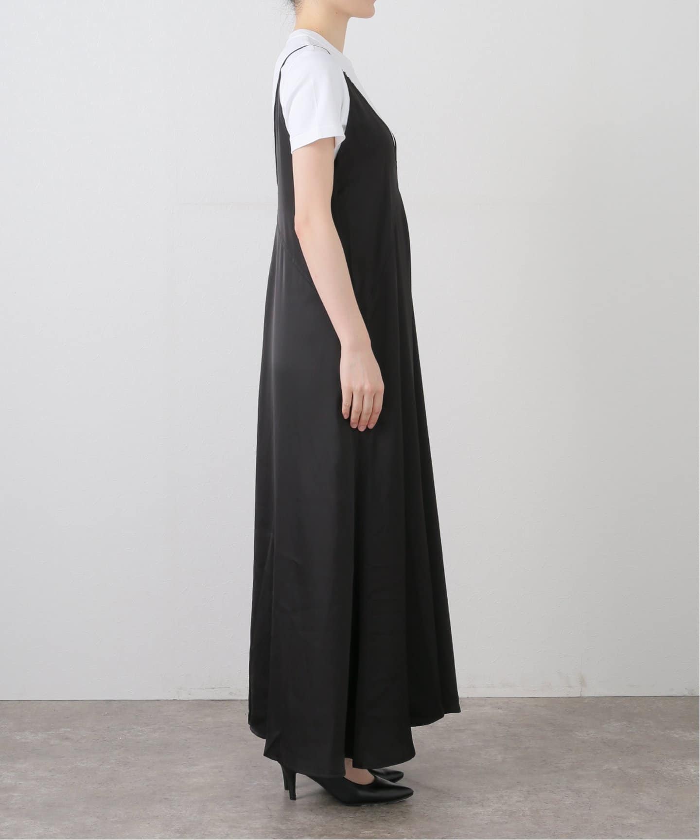 GREEN BUTTER SILKY SAIDE POCKET DRESS：ワンピース