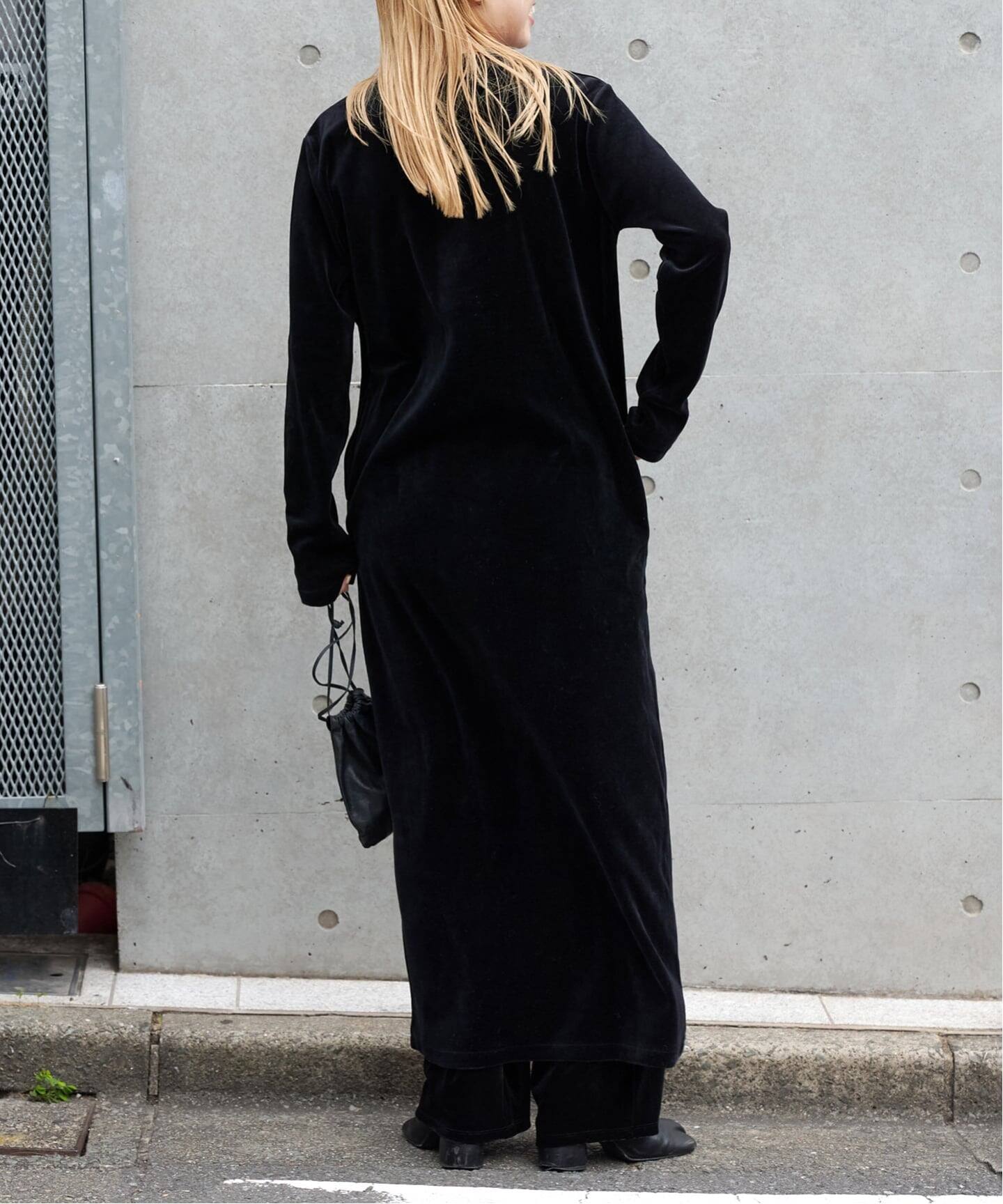 コットンベロアスナップロングワンピース（ワンピース）｜OUTDOOR