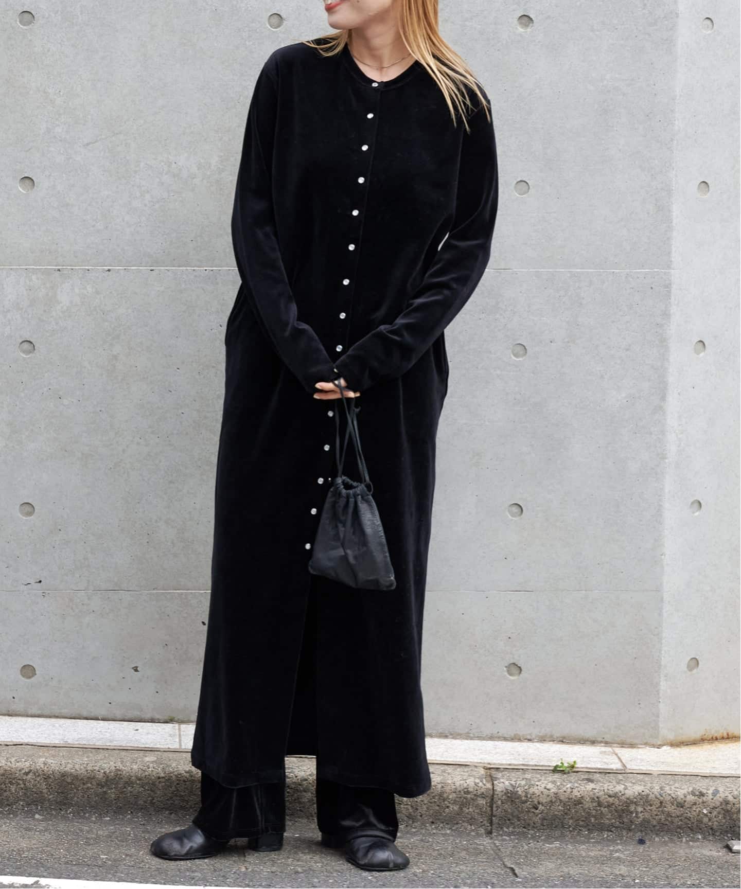 12/8月曜までに売れないと削除！コットンベロアスナップロングワンピース 完売品 コットンベロアスナップロングワンピース（ワンピース）｜OUTDOOR