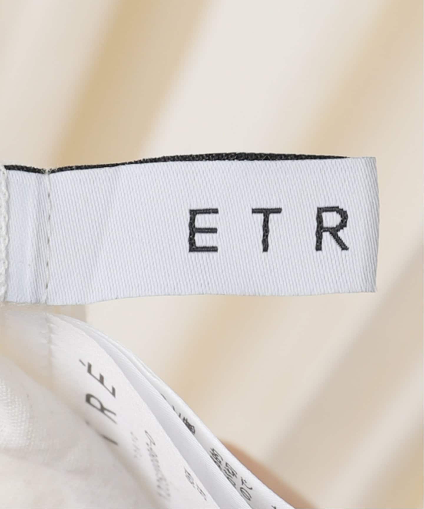 ETRE TOKYO ハンドタックシアーボリュームドレス 1225230086