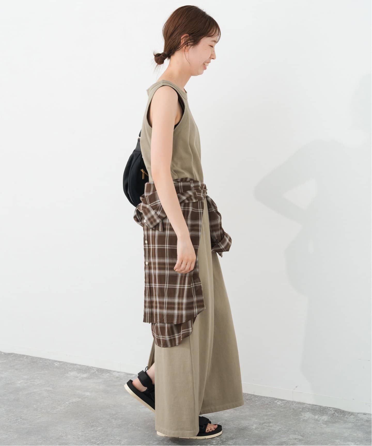 アメリビンテージ2WAYサークルパターンロングワンピース黒S sizeインナー付 Ameri VINTAGE（ロングワンピース/マキシワンピース）のフリマ