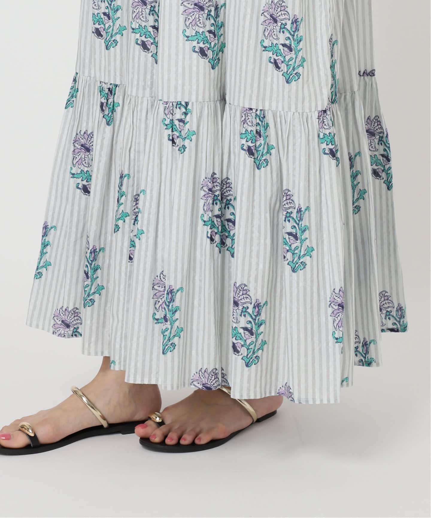 ヌキテパワンピース　今期　新品 ne Quittez pas - 美品✨ヌキテパ 花柄ワンピース ブルー