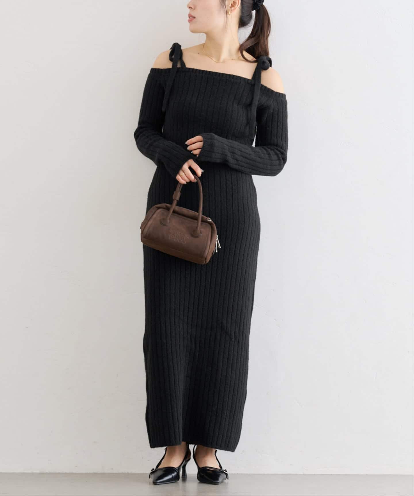 オフショルリボンニットワンピース（ニットワンピース）｜U by