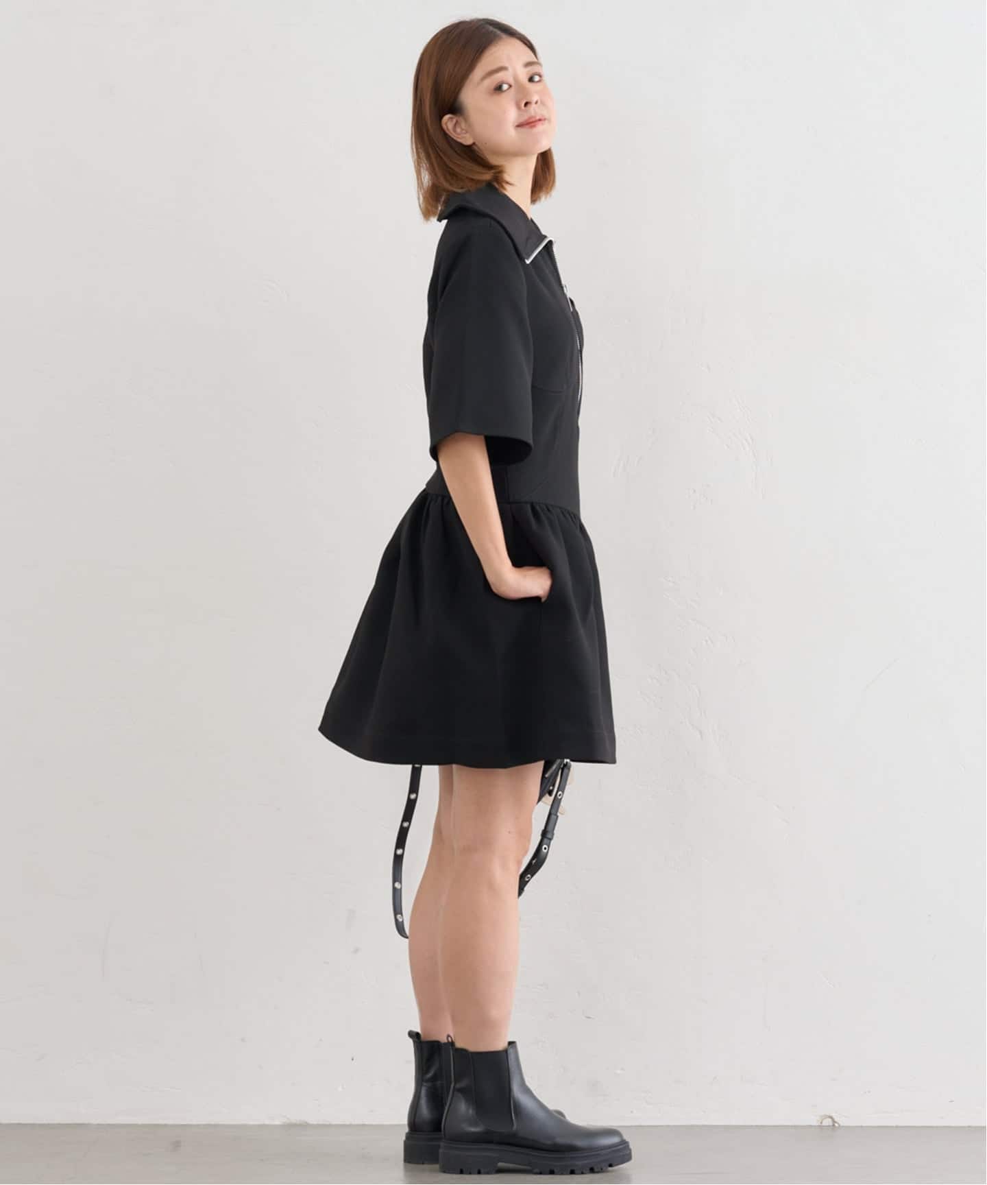 GANNI/ガニー Bonded Crepe Mini Dress（ワンピース）｜U by