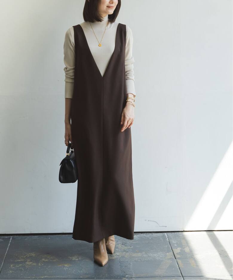 WEB限定追加》ストレートVネックワンピース（ワンピース）｜NOBLE 