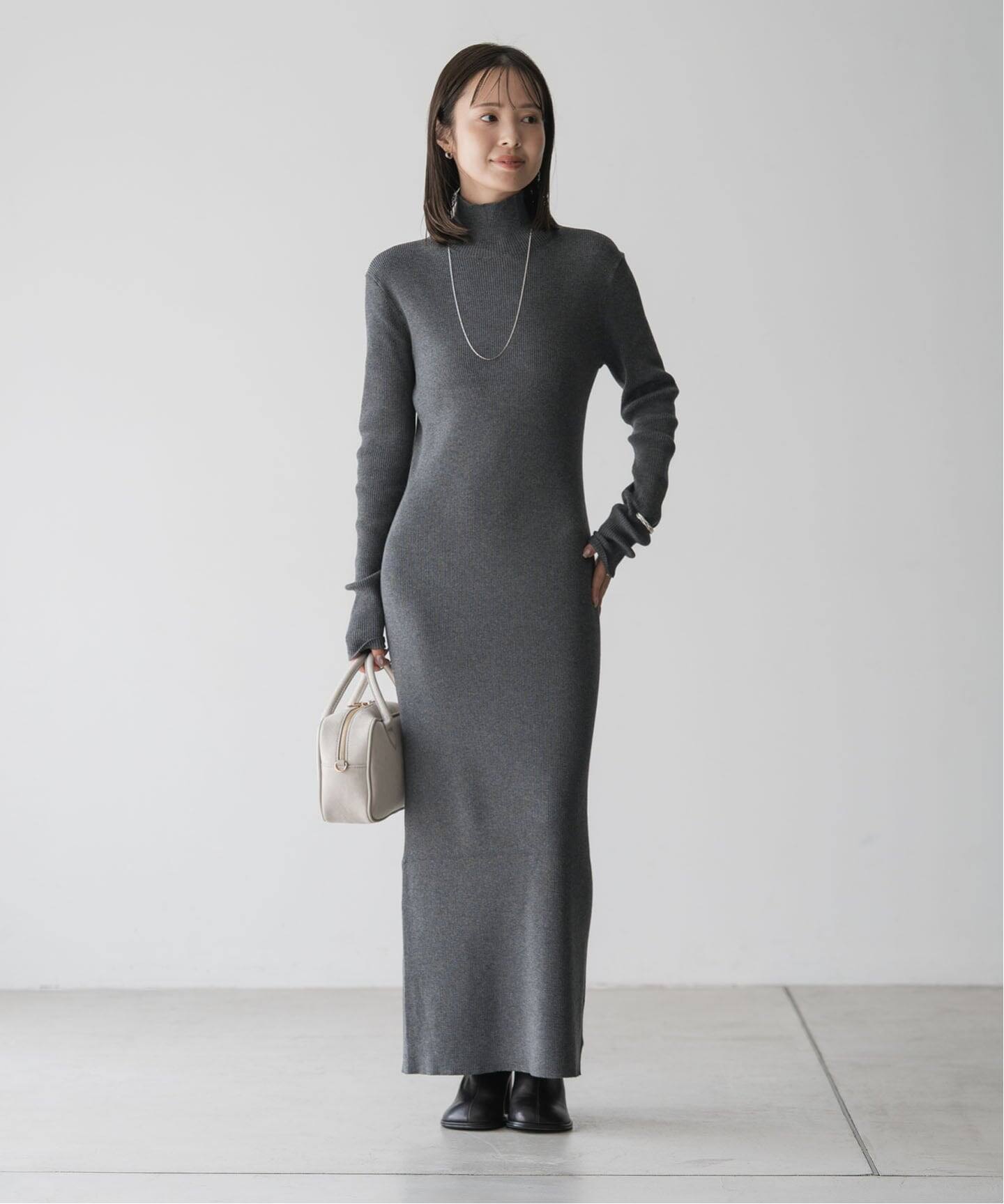 1度着用のみ美品】 ノーブル 総針Iラインニットワンピース ロング