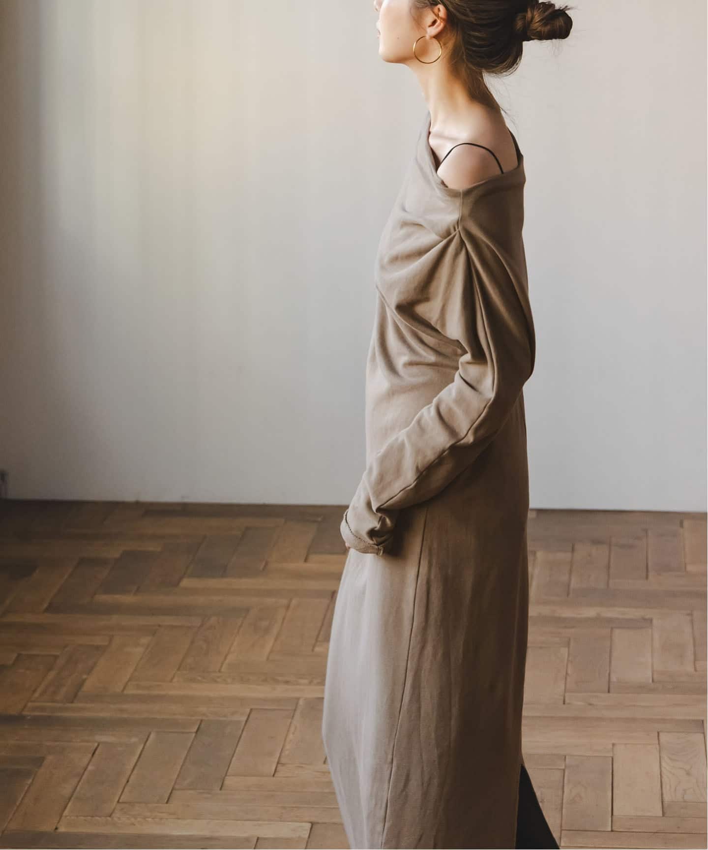 NOBLE別注》GREYCHORD/グレーコード タックギャザーワンピース