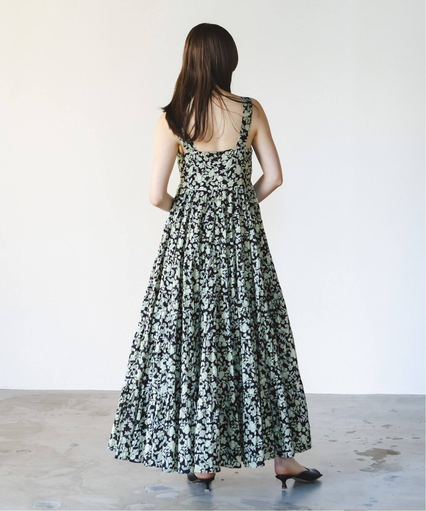 WEB/一部店舗限定追加2》MARIHA/マリハ 虹の女神のドレス(プリント