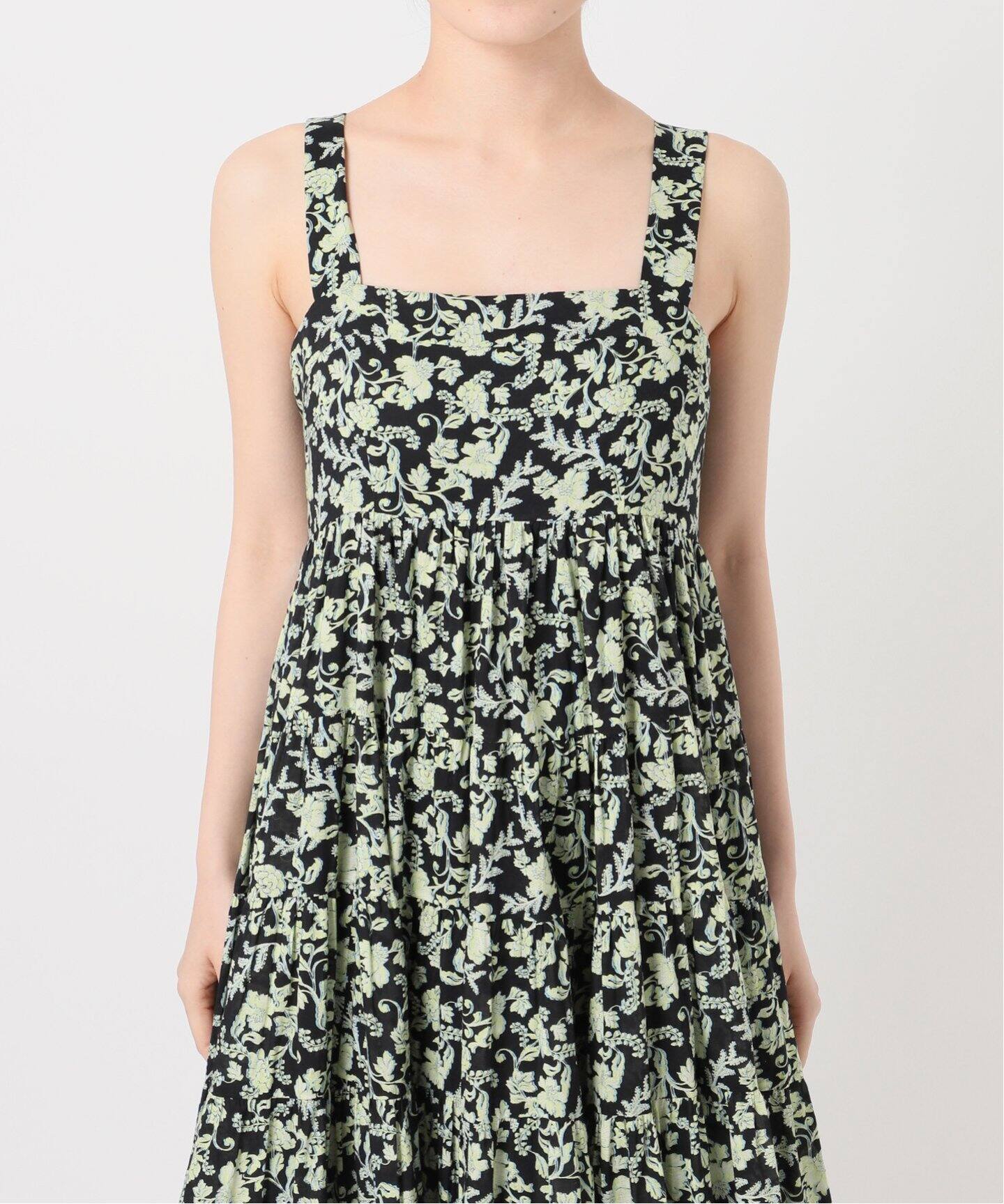 WEB/一部店舗限定追加予約2》MARIHA/マリハ 虹の女神のドレス(プリント  