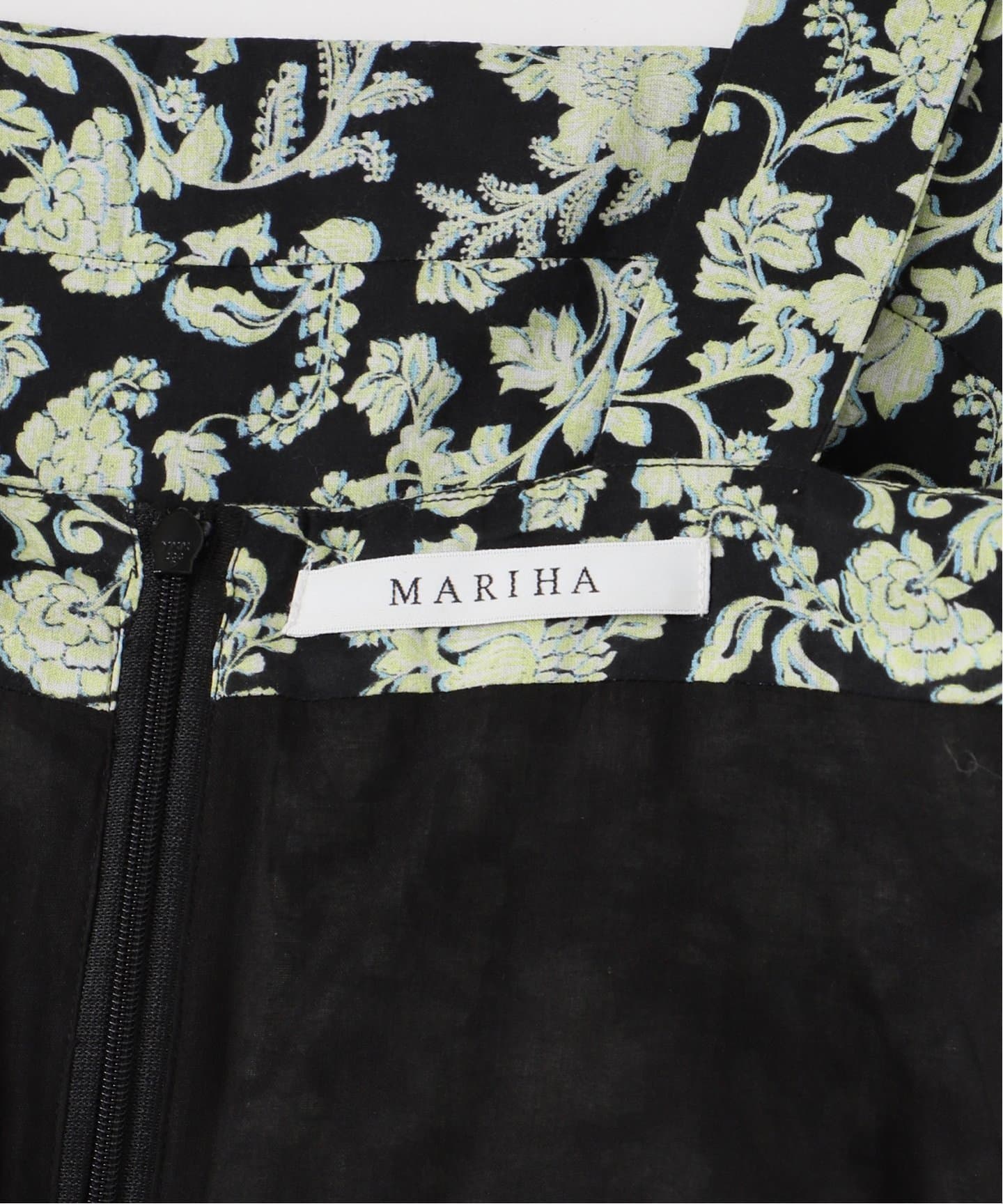 WEB/一部店舗限定追加2》MARIHA/マリハ 虹の女神のドレス