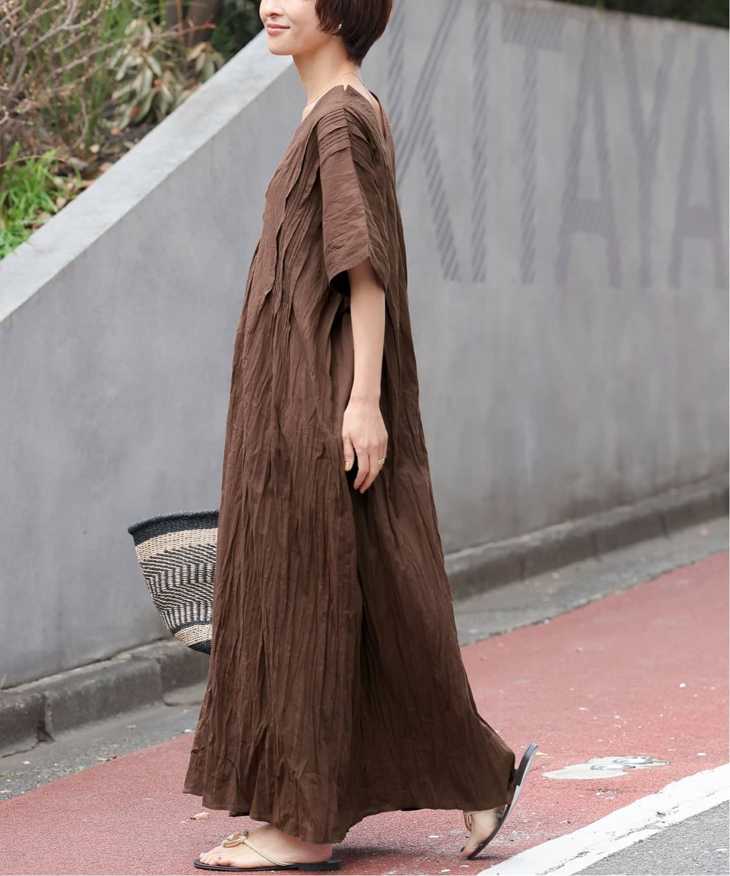 グレースコンチネンタルカフタン刺繍ロングワンピース