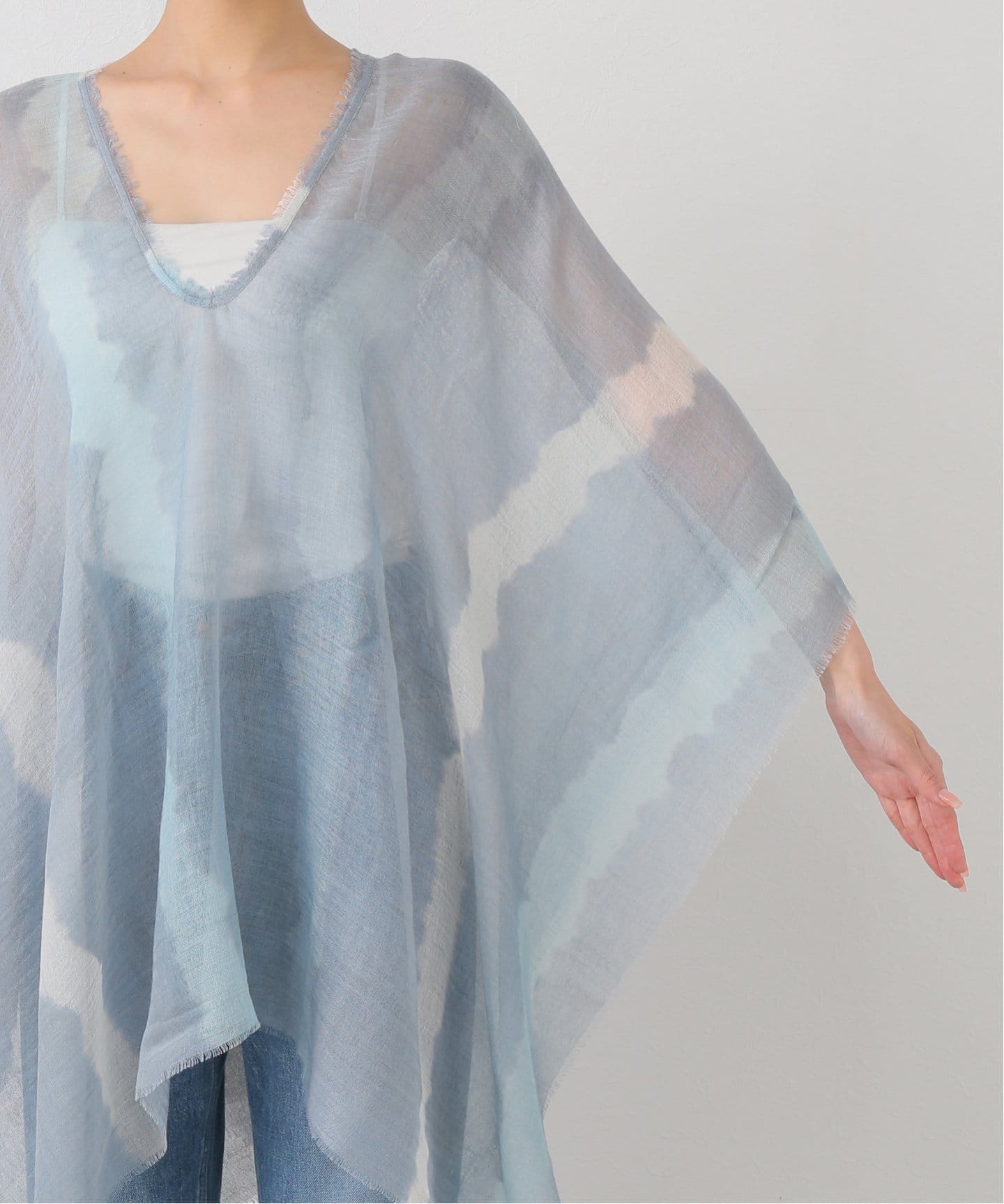 MARE DI LATTE/マレ・ディ・ラテ】RAFAELE SHORT PONCHO