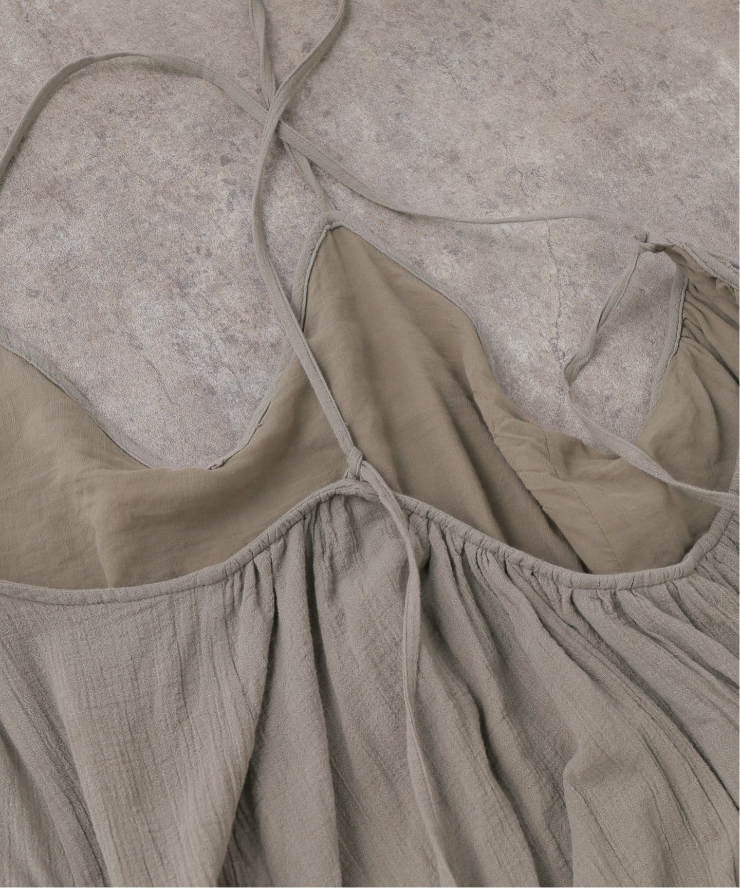 Col Pierrot ベアトップリネンドレス カーキ コルピエロ Col Pierrot/コルピエロ】Cotton crepe ドレス（ドレス）｜MUSE