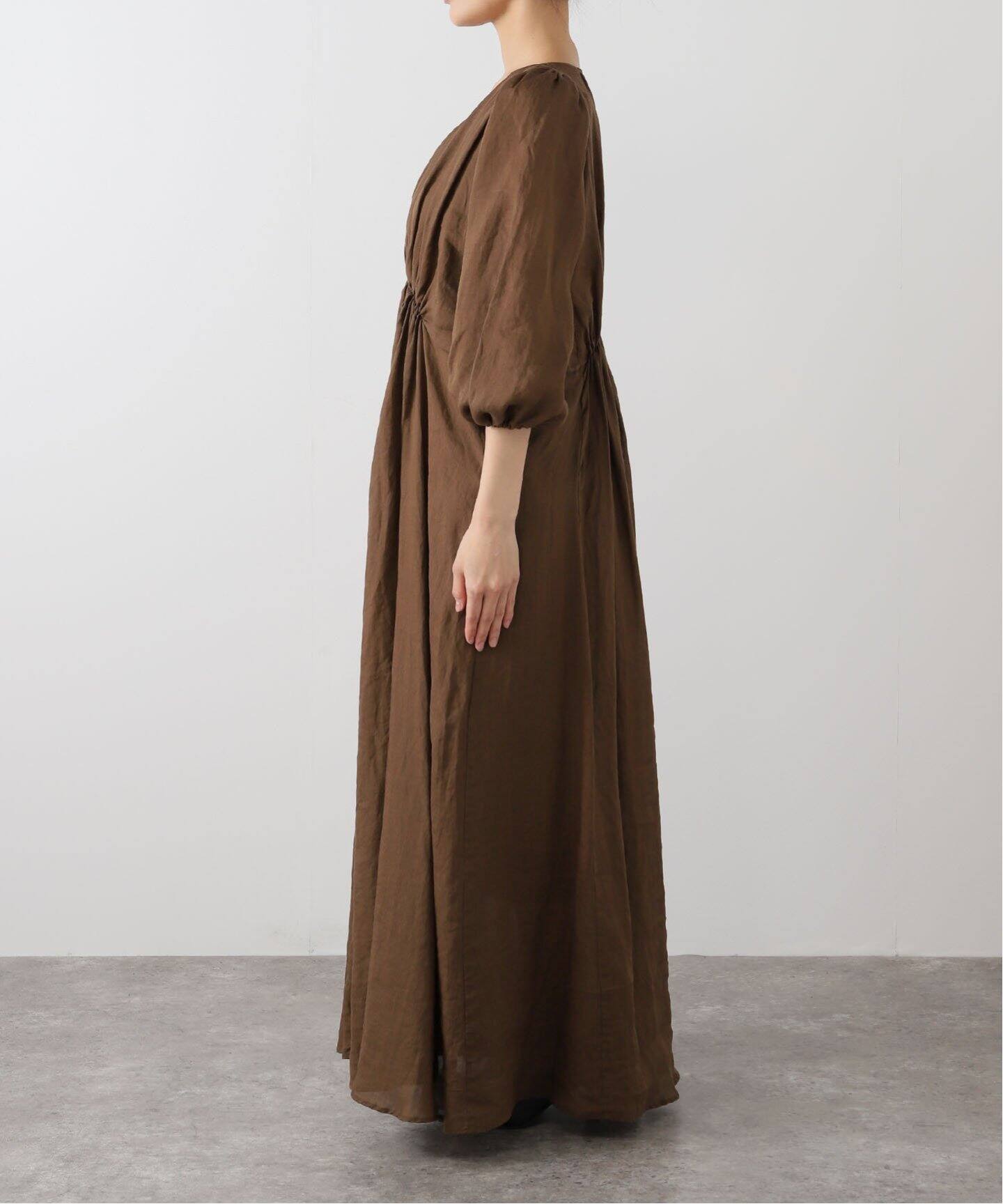 アパルトモン Col Pierrot Tiered Long Dress Col Pierrot 2024 アパルトモン RAMIE MAXI DRESS - メルカリ