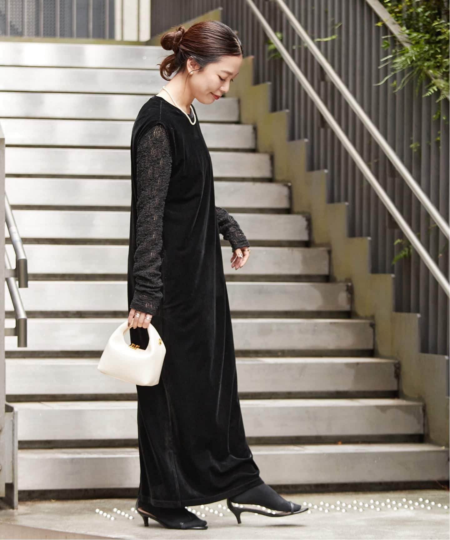 手洗い可 / クレープベロア Iラインワンピース（ワンピース）｜B.C