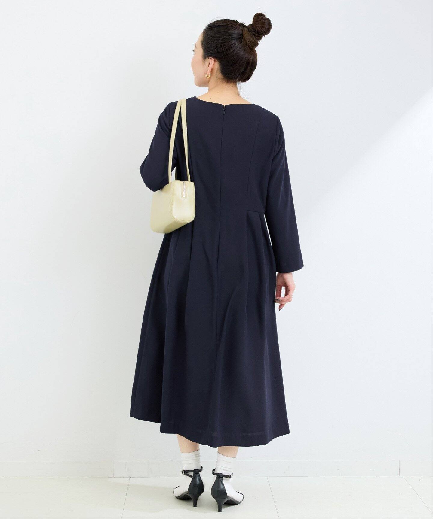 バックサテンジョーゼットワンピース（ワンピース）｜B.C STOCK（ベー